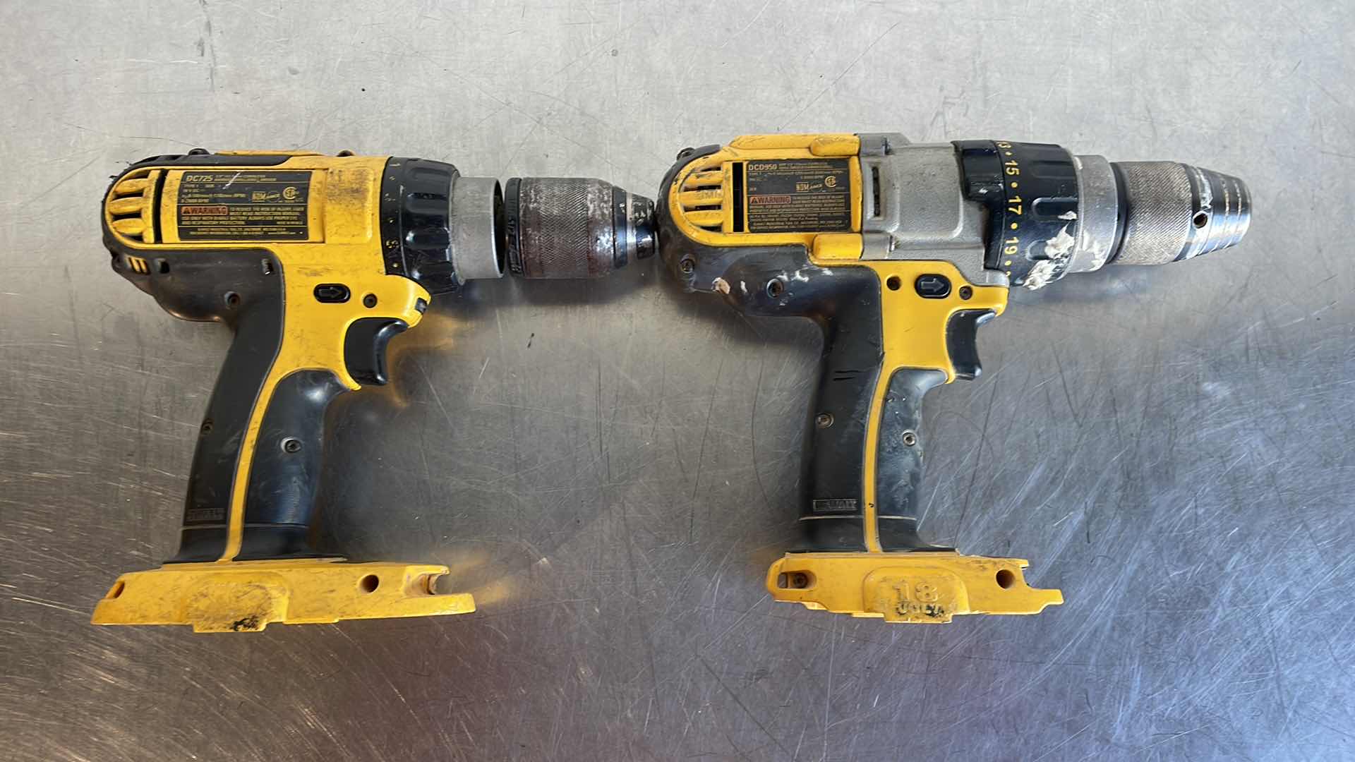 Photo 2 of DEWALT 18v CORDLESS DRILL DC725 & DCD950 CORDLESS DRILL/HAMMERDRILL NO BATTERIES TESTED WORKING