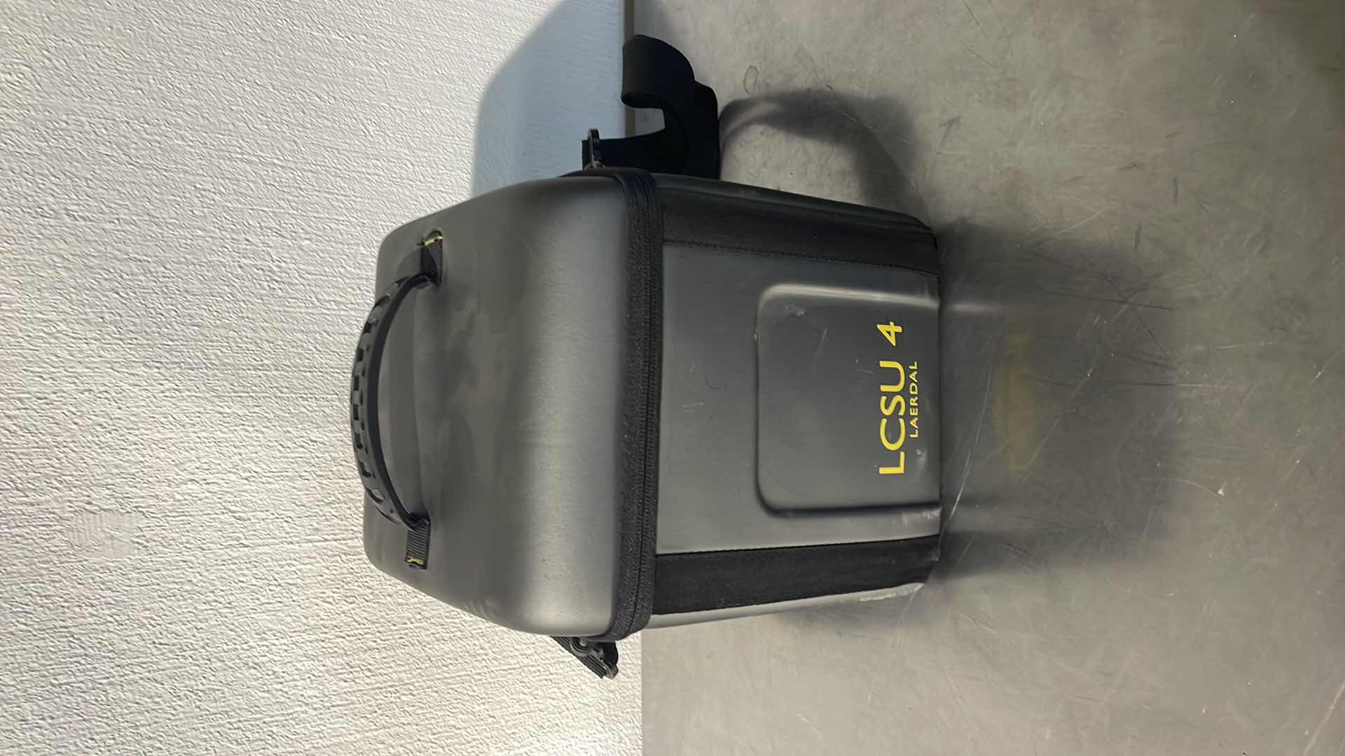 Photo 5 of LCSU 4 COMPACT SUCTION UNIT WITH CASE