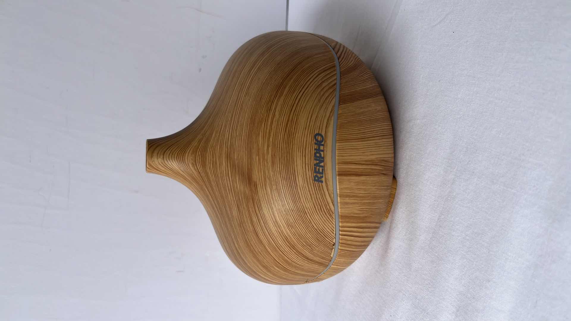 Photo 1 of RENPHO SMART OIL DIFFUSER (MODEL RF-SM001)