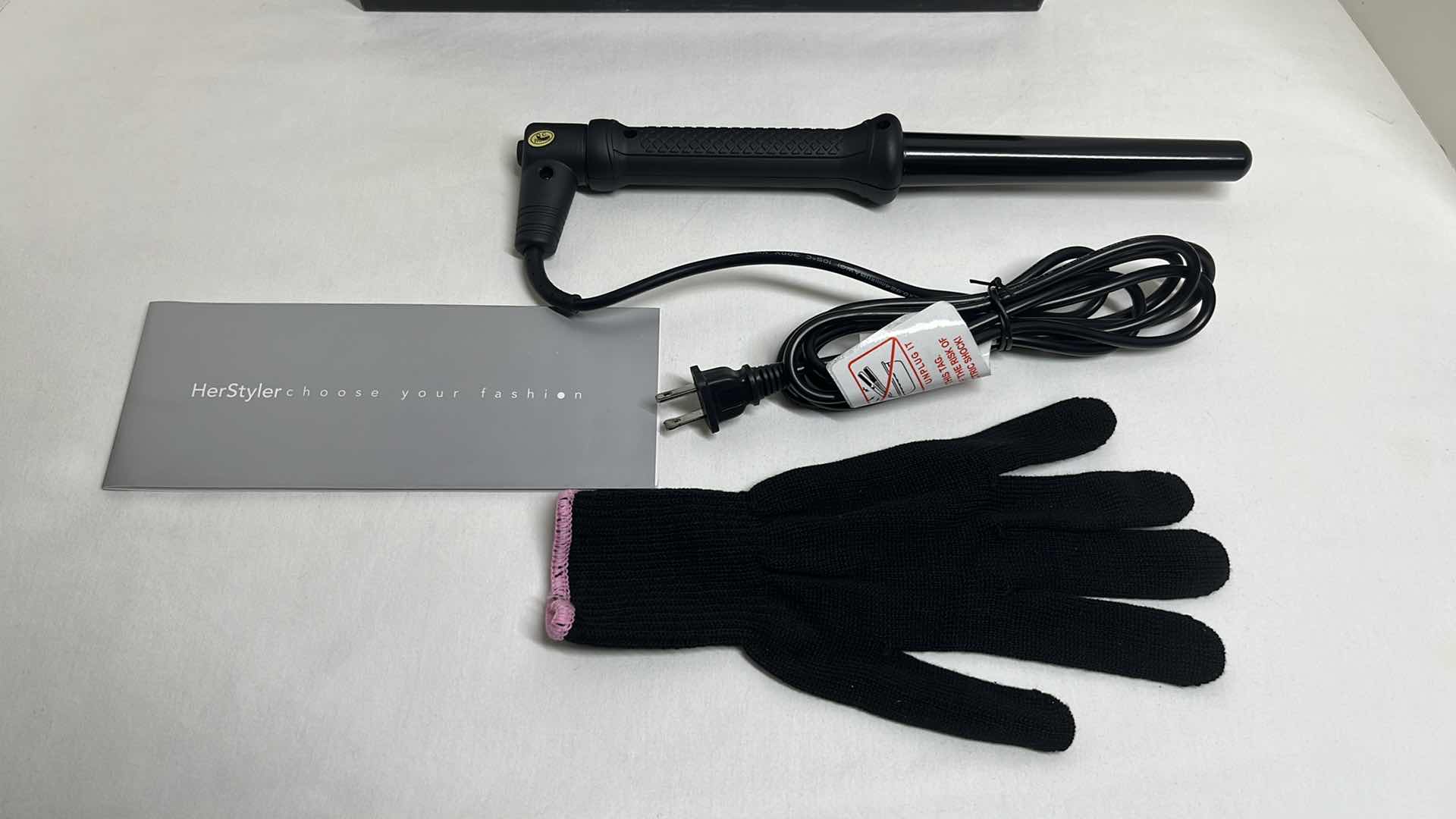 Photo 3 of HERSTYLER GRANDE PROFESSIONAL CURLING IRON, DIAMETER 18-25mm LENGTH 152mm