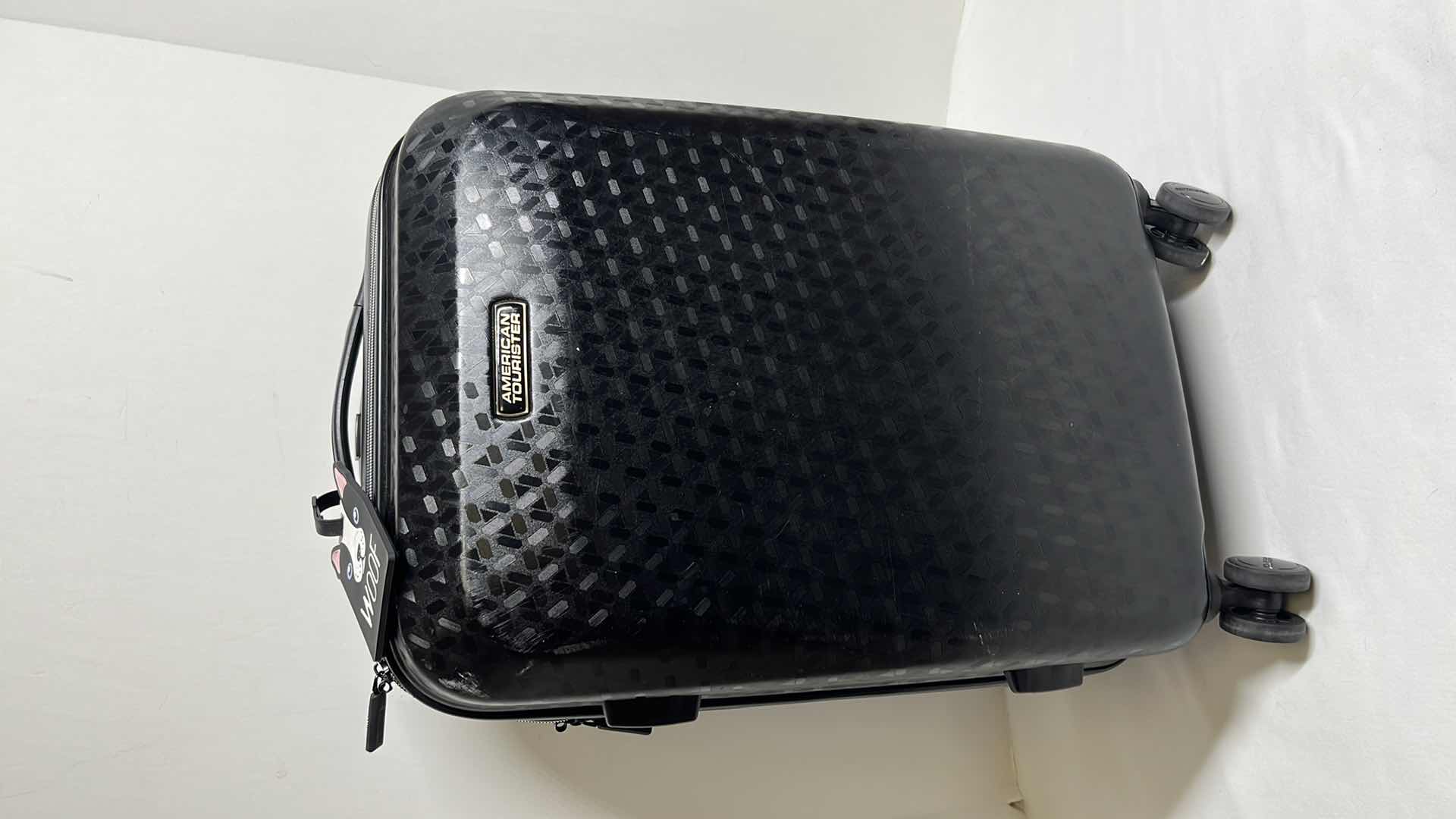 Photo 1 of AMERICAN TOURISTER BELLE VOYAGE BLACK HARDSIDE LUGGAGE W SPINNER WHEELS 21” CARRY-ON