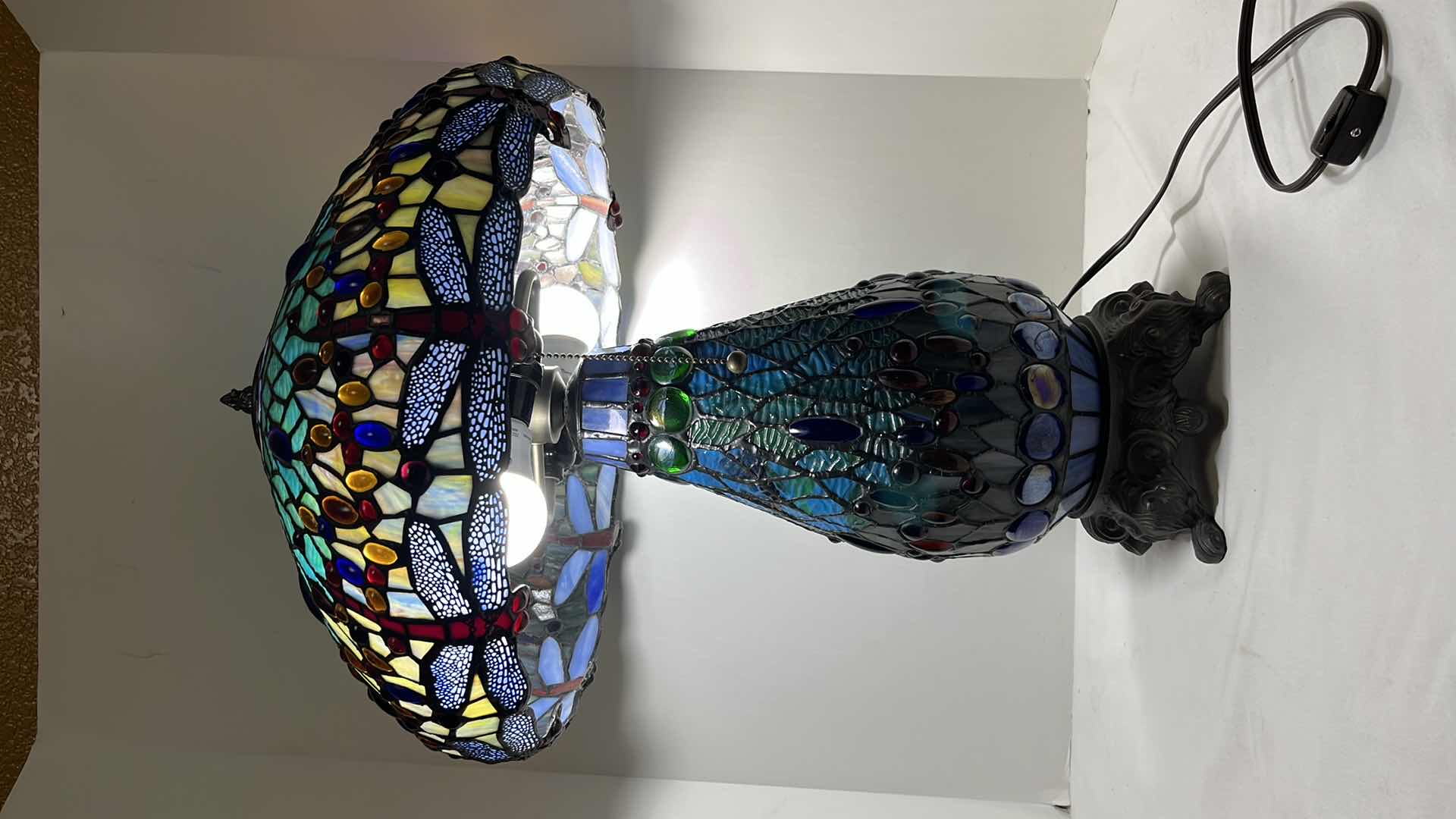 Photo 2 of TIFFANY STYLE BLUE JEWELED LEADED GLASS DRAGONFLY 25” LAMP