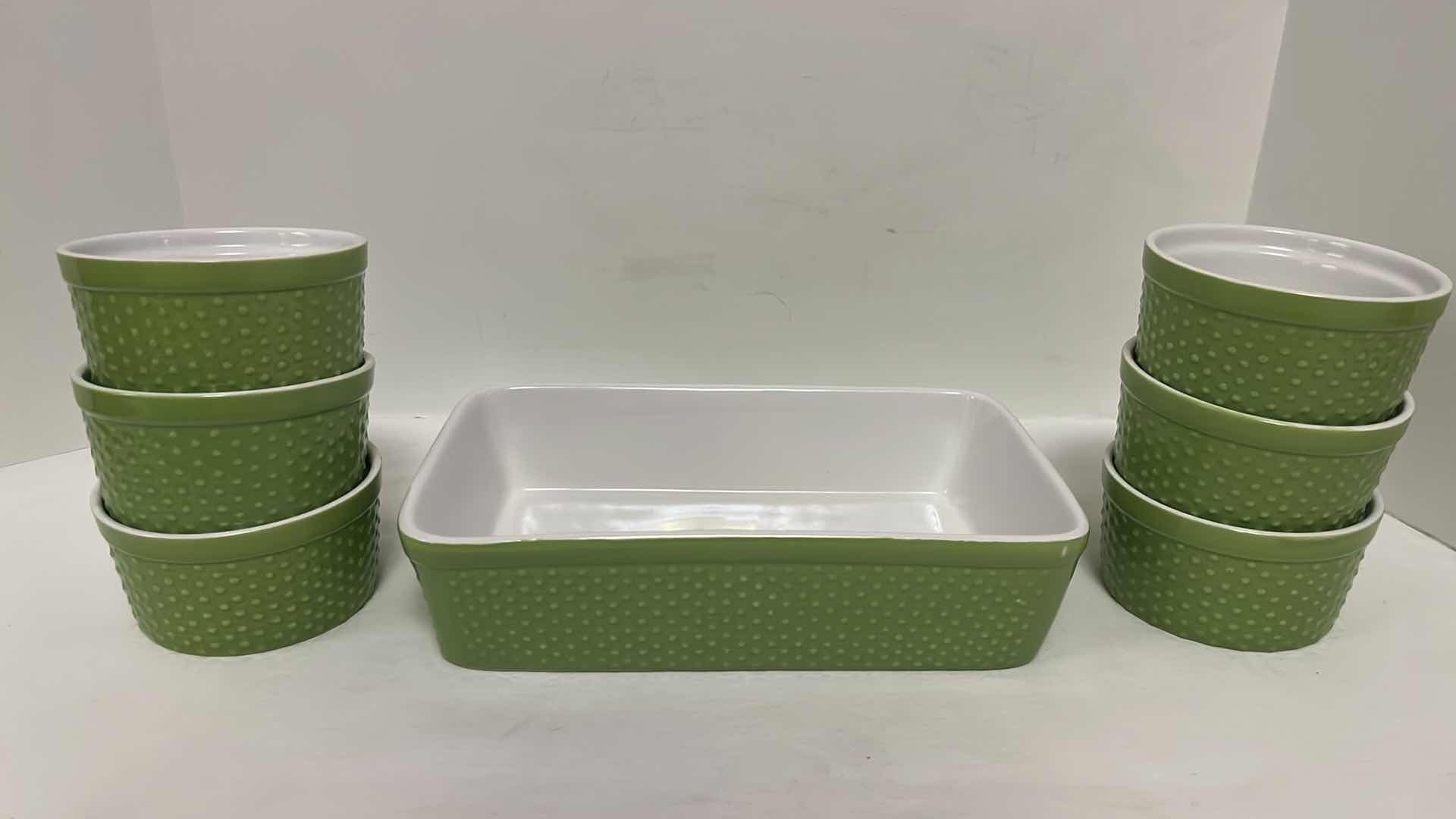 Photo 3 of HOME ESSENTIALS CULINAIRE GREEN BAKEWARE COLLECTION 8 PCS