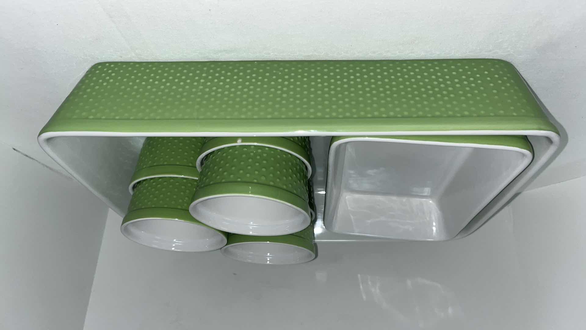 Photo 1 of HOME ESSENTIALS CULINAIRE GREEN BAKEWARE COLLECTION 8 PCS