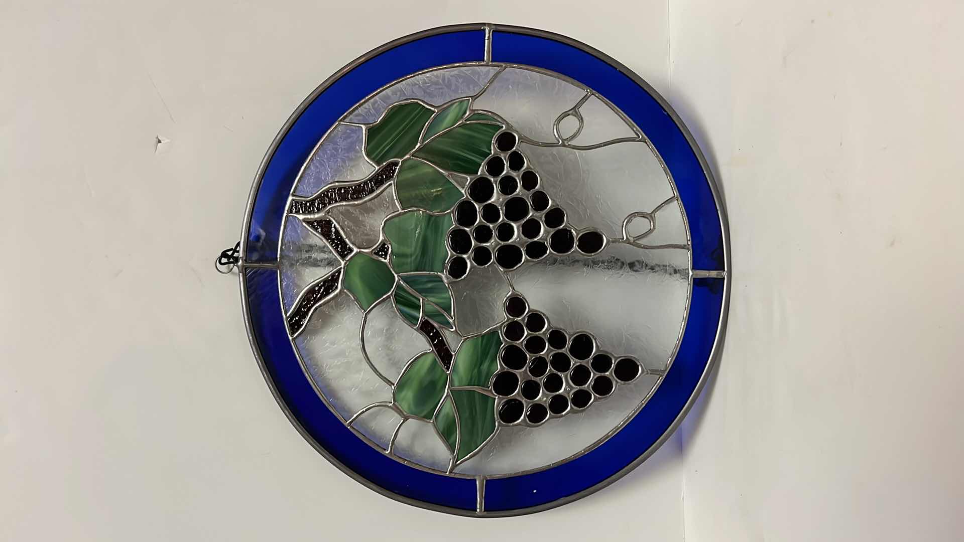 Photo 2 of GRAPES ON VINE ROUND STAINED GLASS SUN-CATCHER 13.25”
