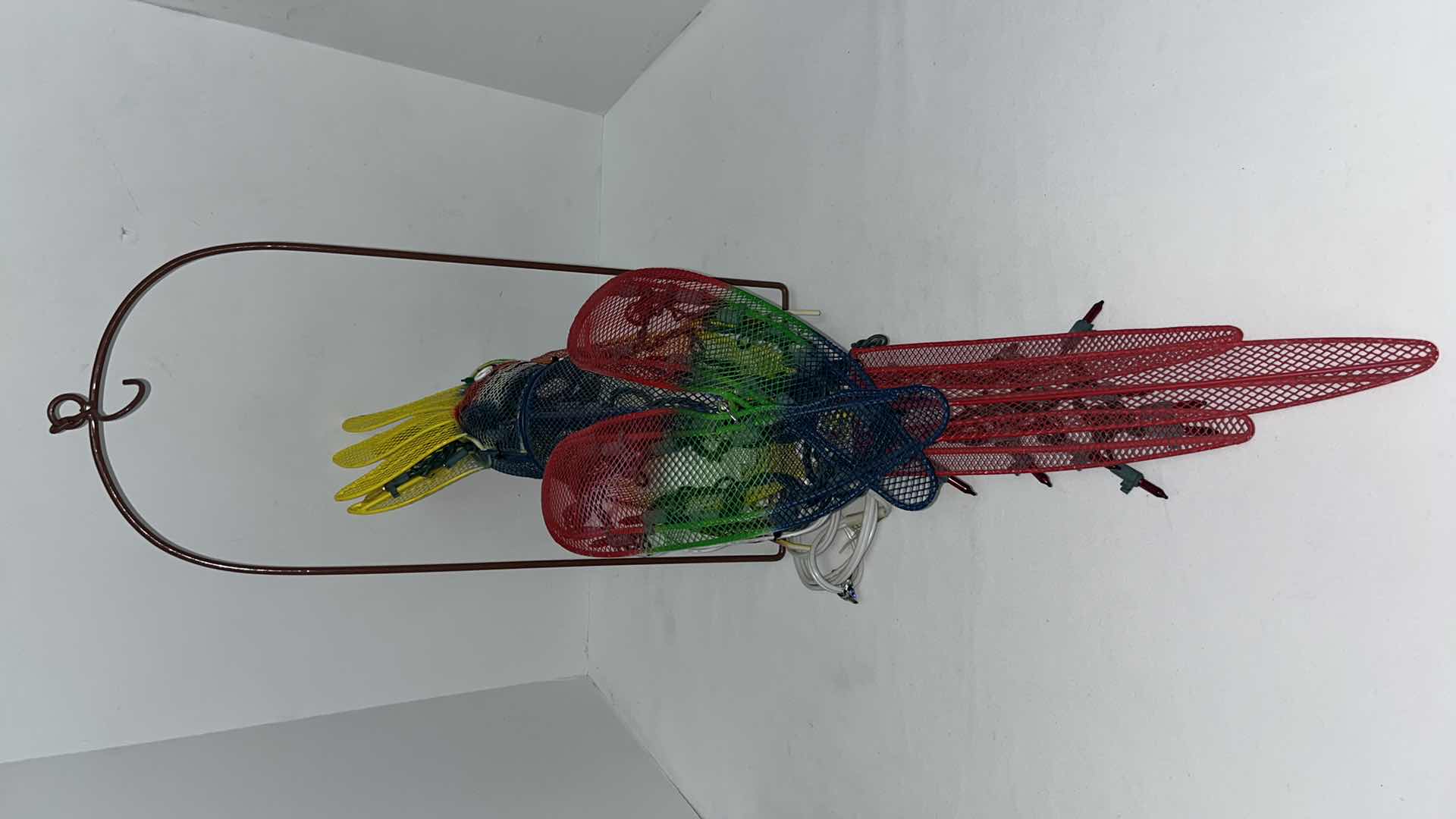 Photo 4 of AUTOMATED LIGHT-UP METAL HANGING PARROT