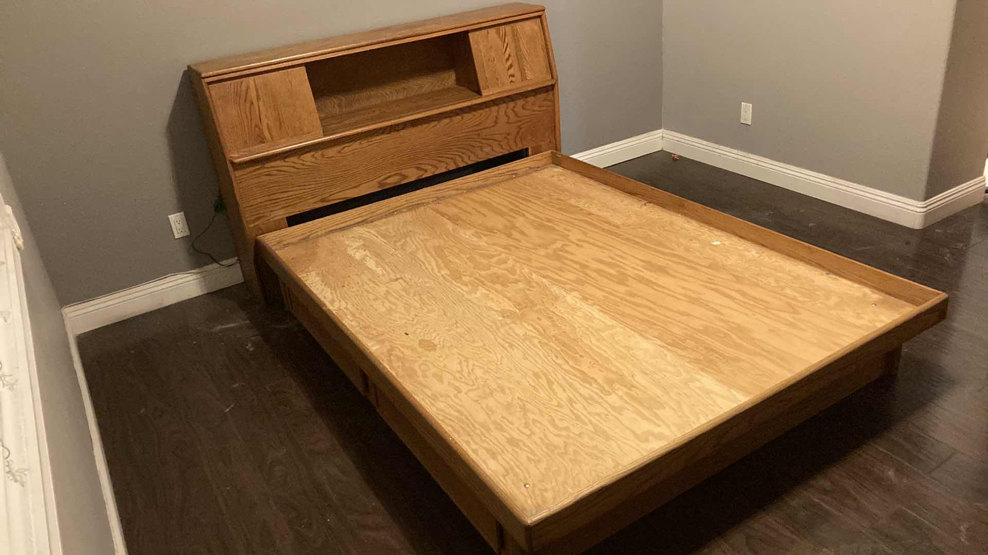 Photo 2 of VINTAGE OAK QUEEN BED FRAME W 4 DRAWERS & HEADBOARD STORAGE 86” X 95” H41”