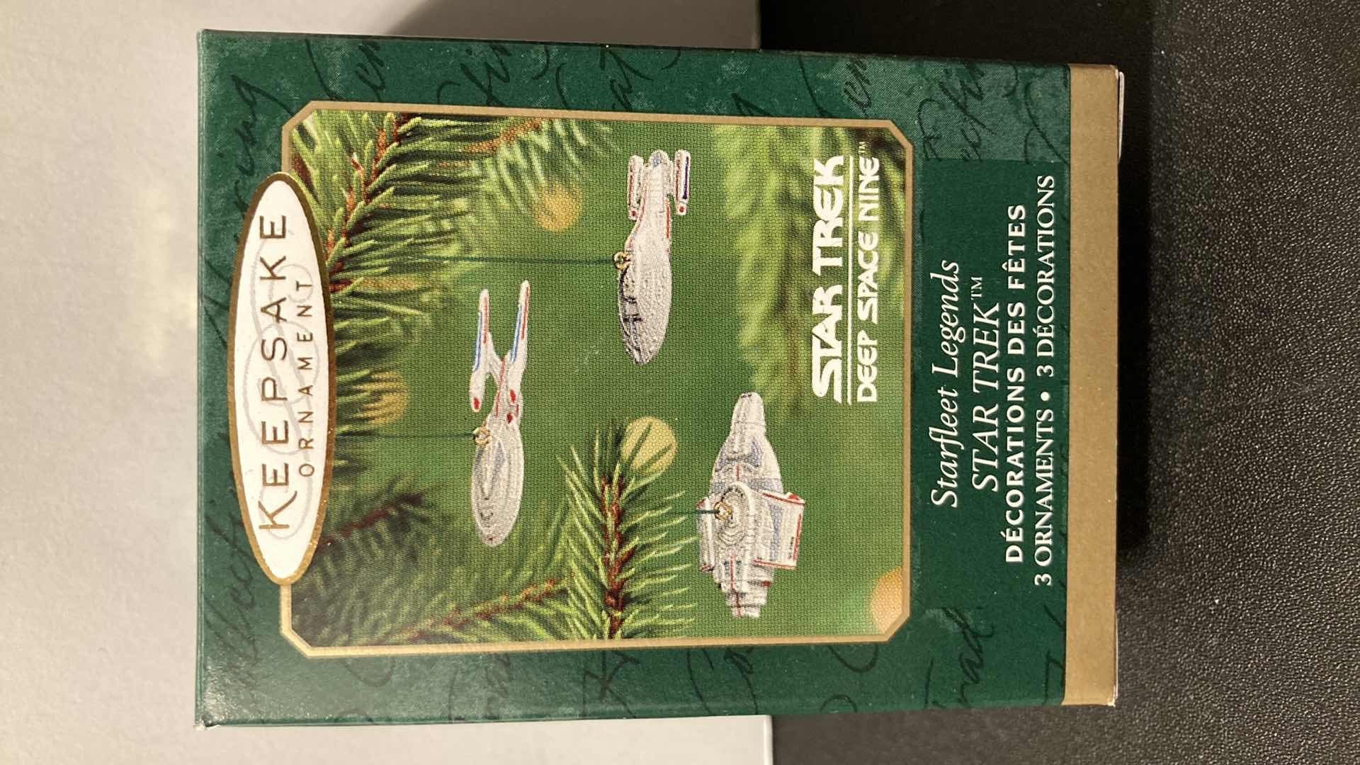 Photo 1 of NEW HALLMARK KEEPSAKE STAR TREK STARFLEET LEGENDS COLLECTORS SERIES ORNAMENT