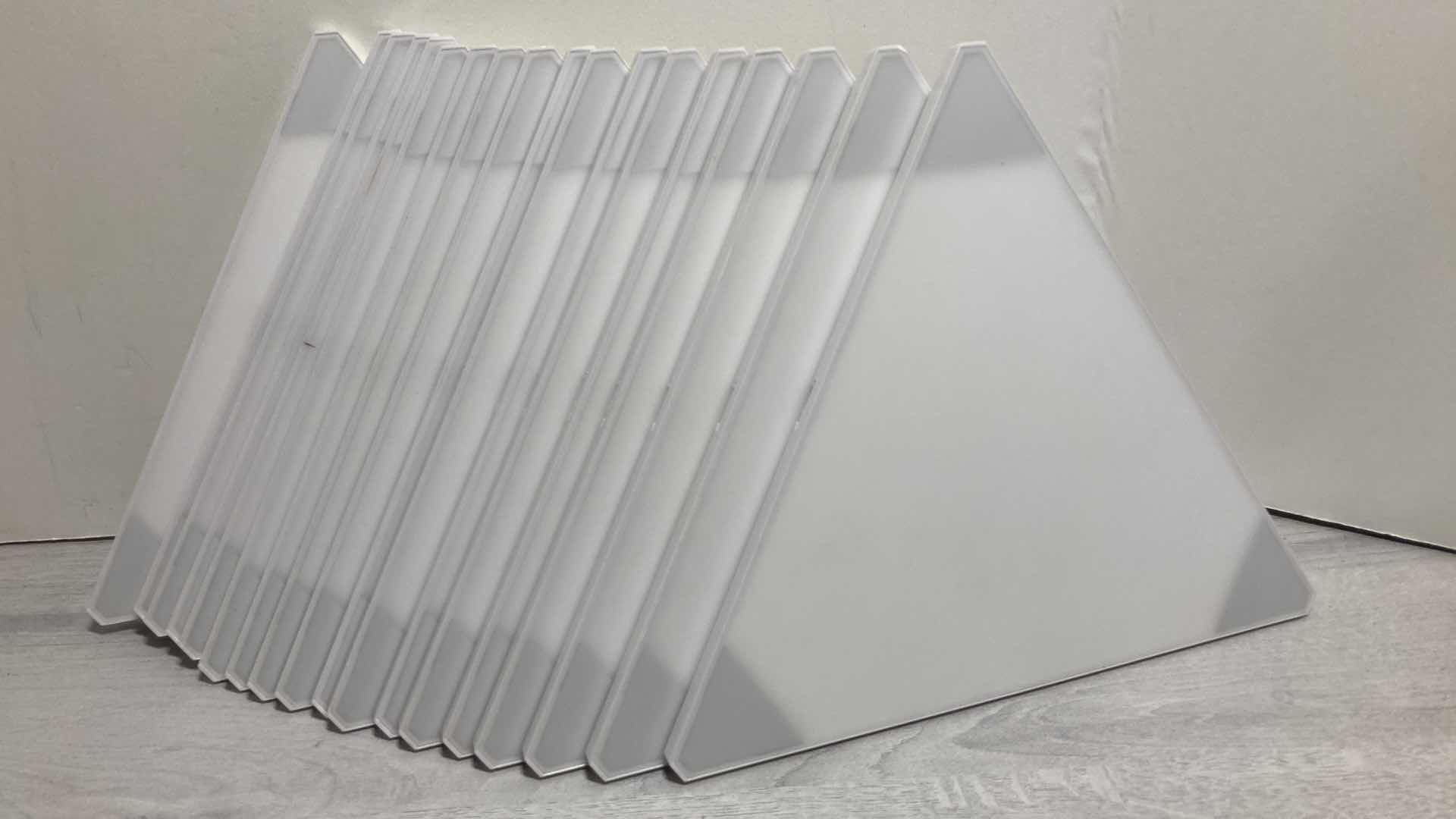 Photo 3 of NANOLEAF LIGHT PANELS NANO GRID LIMITED 1301-483A MODEL NL22/NL28 (18 PANELS) 9.5” X 8.5”