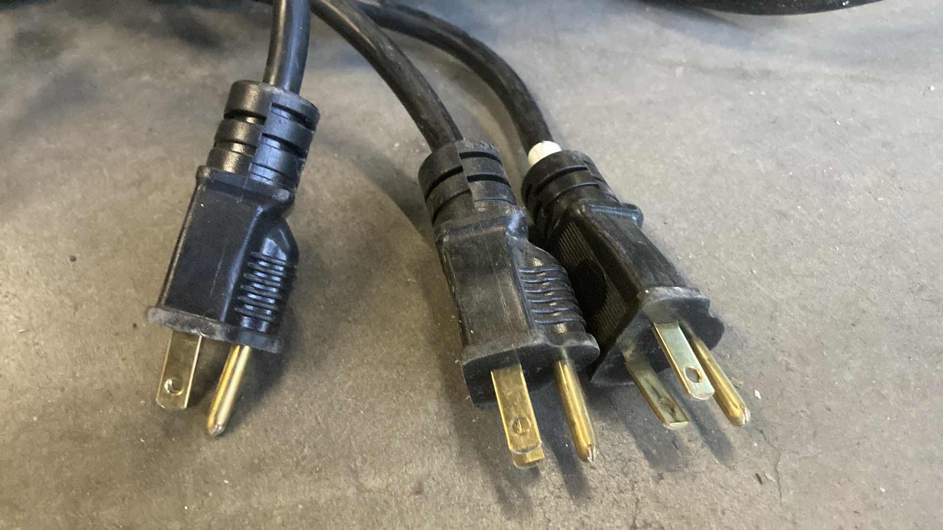 Photo 3 of BLACK 50FT EXTENSION CORDS (3)