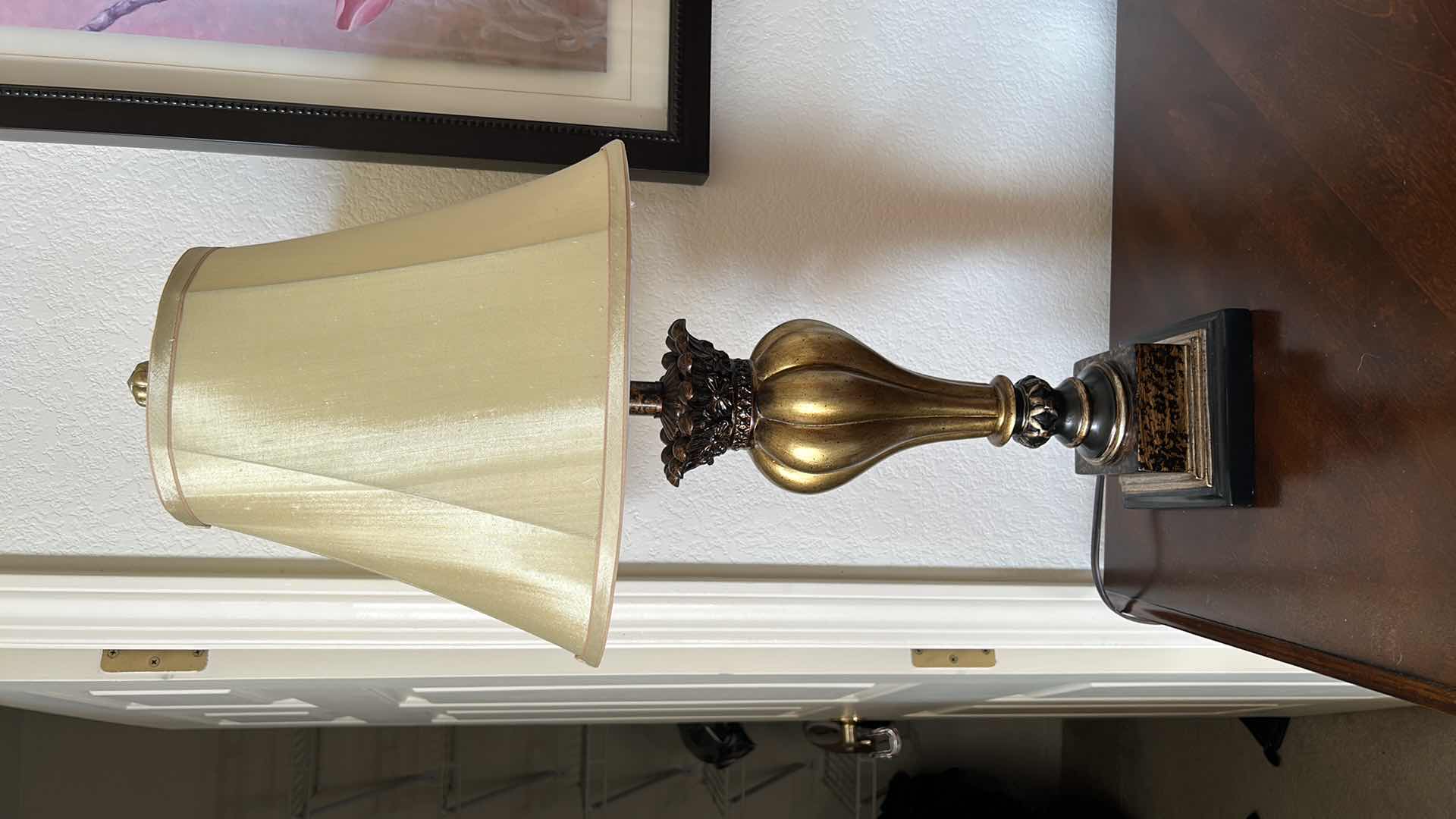 Photo 1 of VINTAGE TABLE LAMP