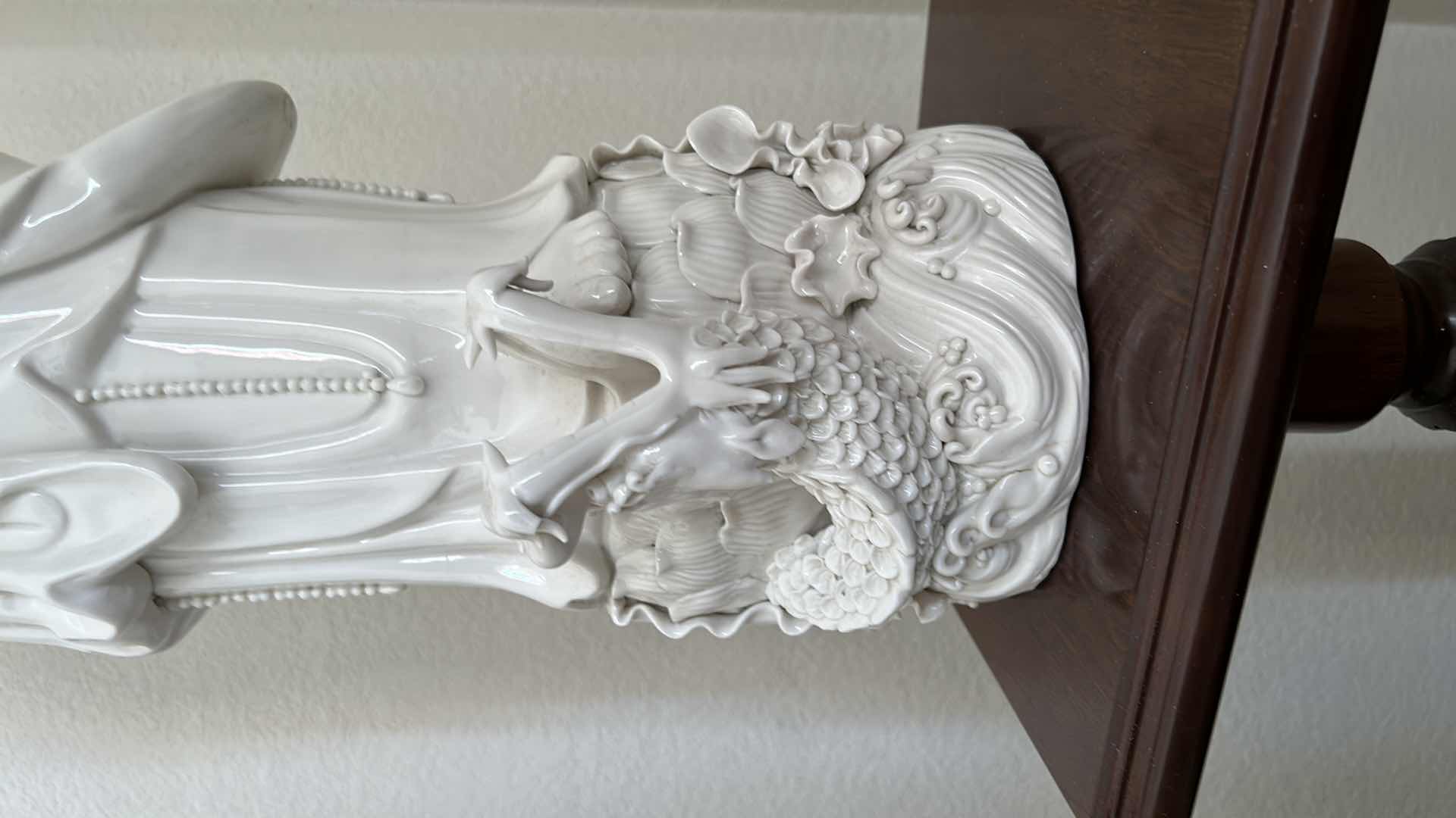 Photo 4 of 28” PORCELAIN GUAN YING STATUE