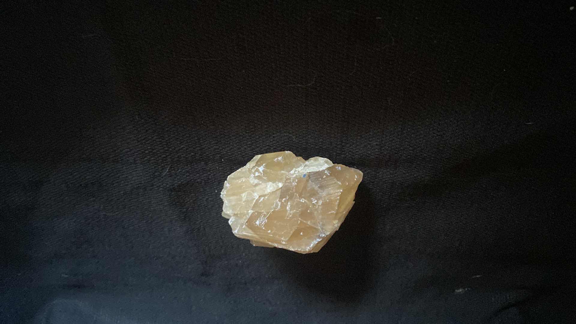 Photo 1 of CALCITE STONE