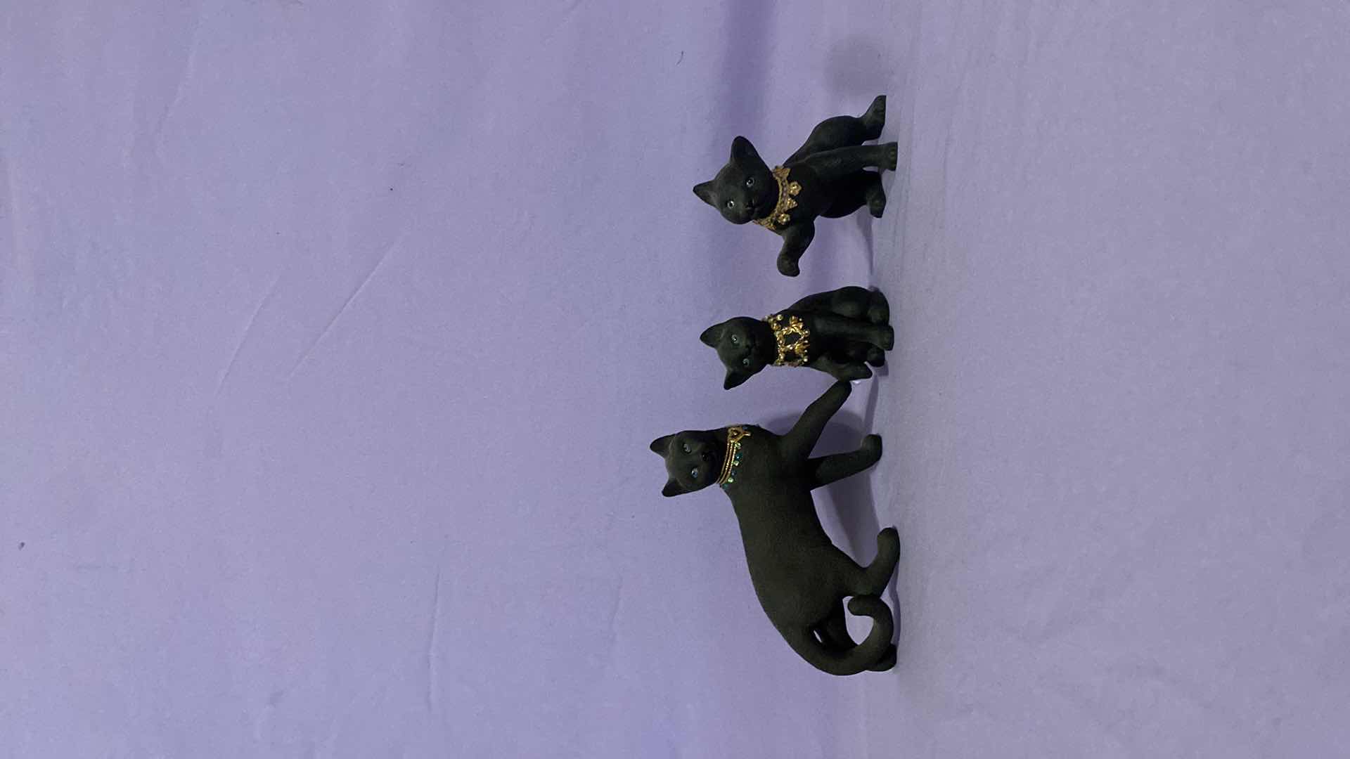 Photo 2 of 3 CERAMIC LENOX MIDNIGHT CATS