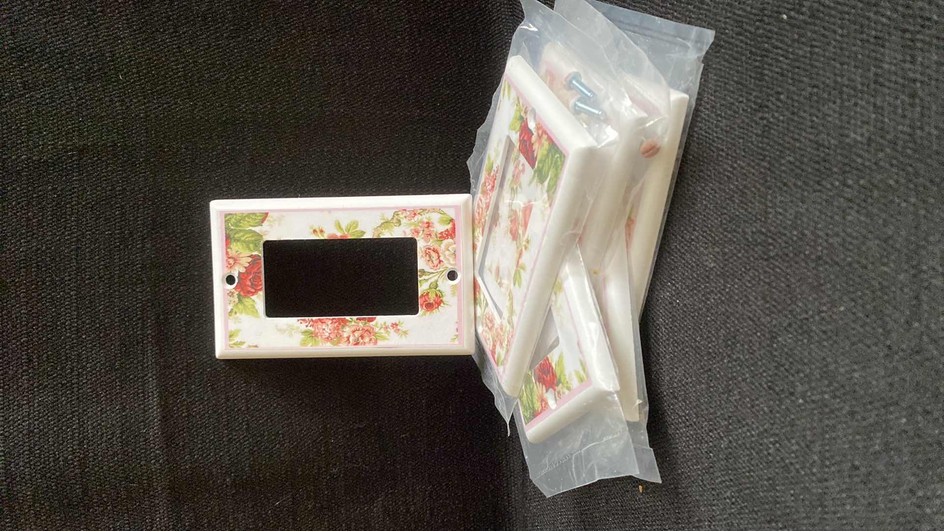 Photo 1 of 7  FLOWER LIGHT SWITCH COVERS