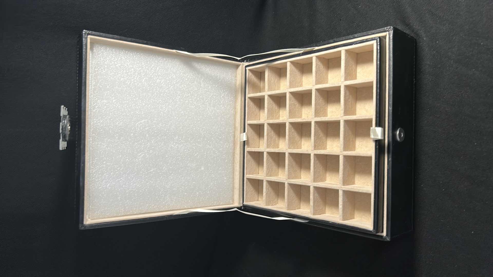 Photo 3 of 50 SMALL COMPARTMENT JEWELRY BOX