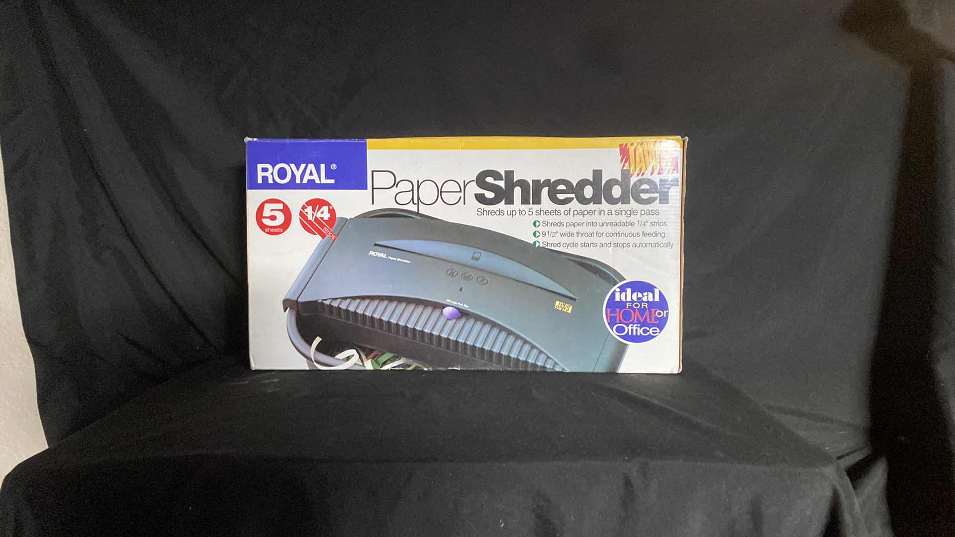 Photo 3 of ROYAL PAPER SHREDDER