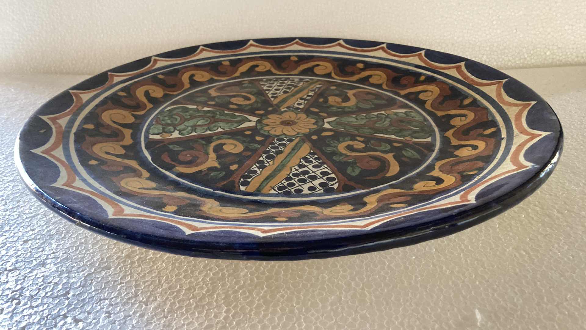 Photo 2 of MEXICAN CERAMIC ROUND PLATTER 17”