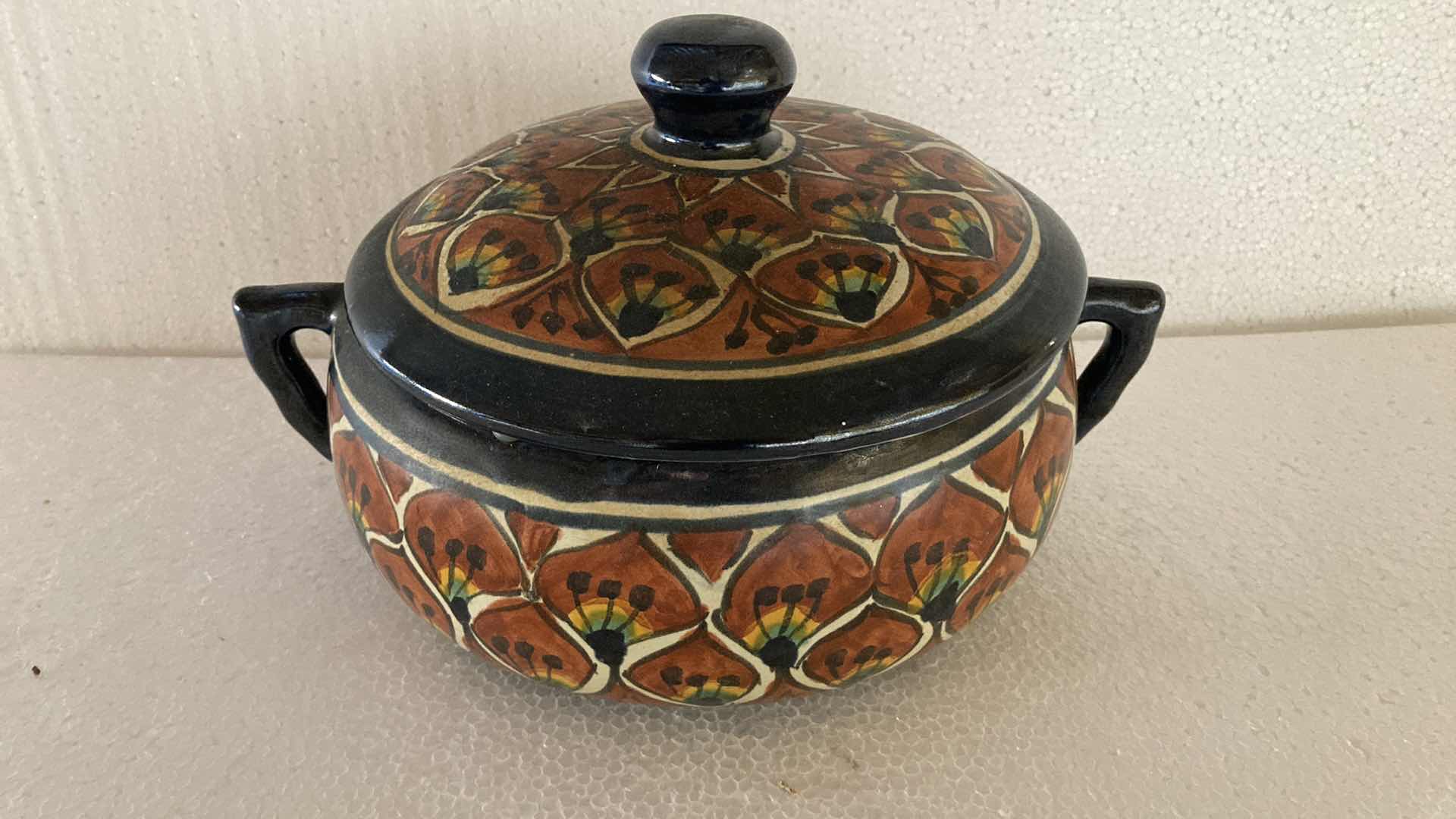 Photo 1 of SOUTH AMERICAN CERAMIC SEALED LID TUREEN 12” X 7”