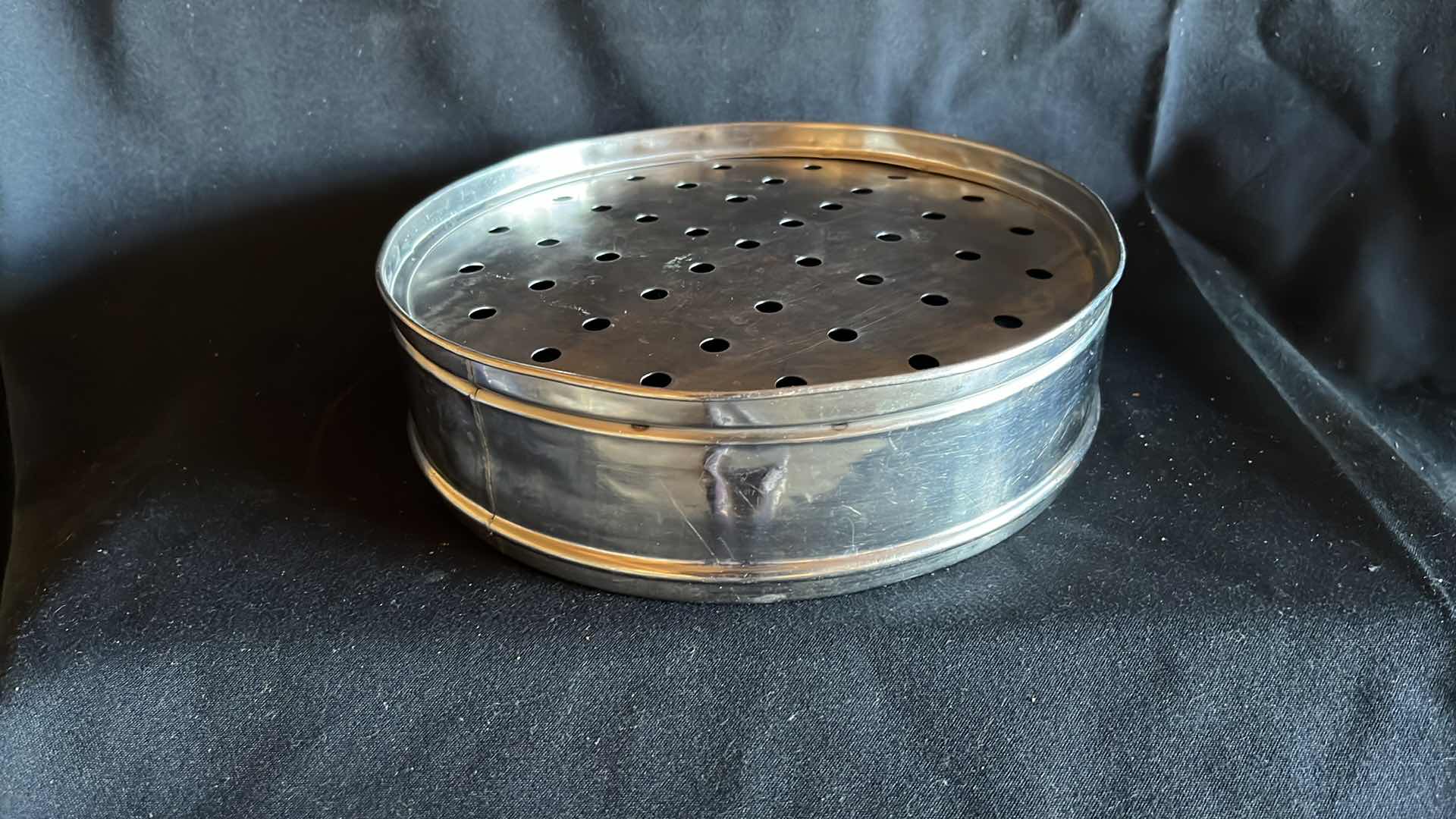 Photo 3 of Stainless Steel Dim Sum Steamer 10" X 3” (2)