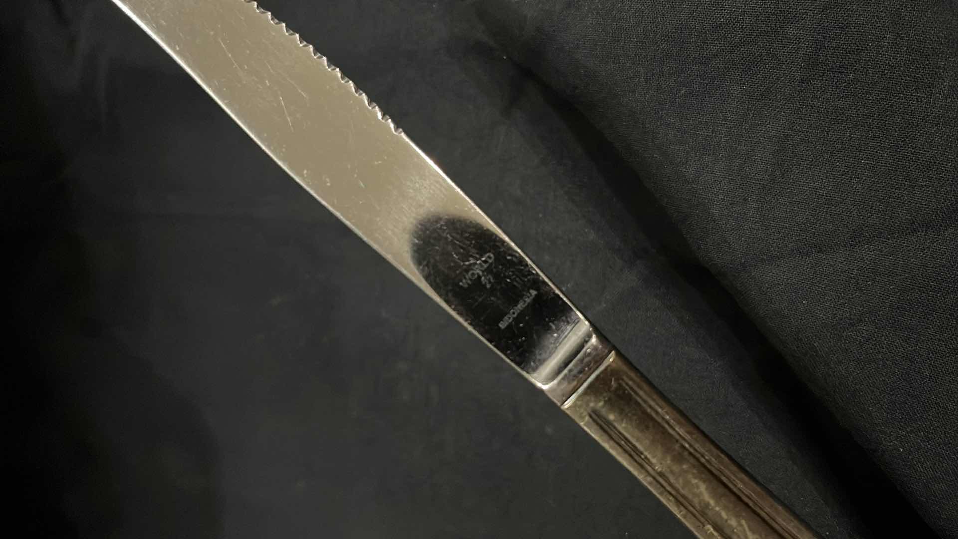 Photo 5 of FLATWARE, 9” KNIVES (30 PCS)