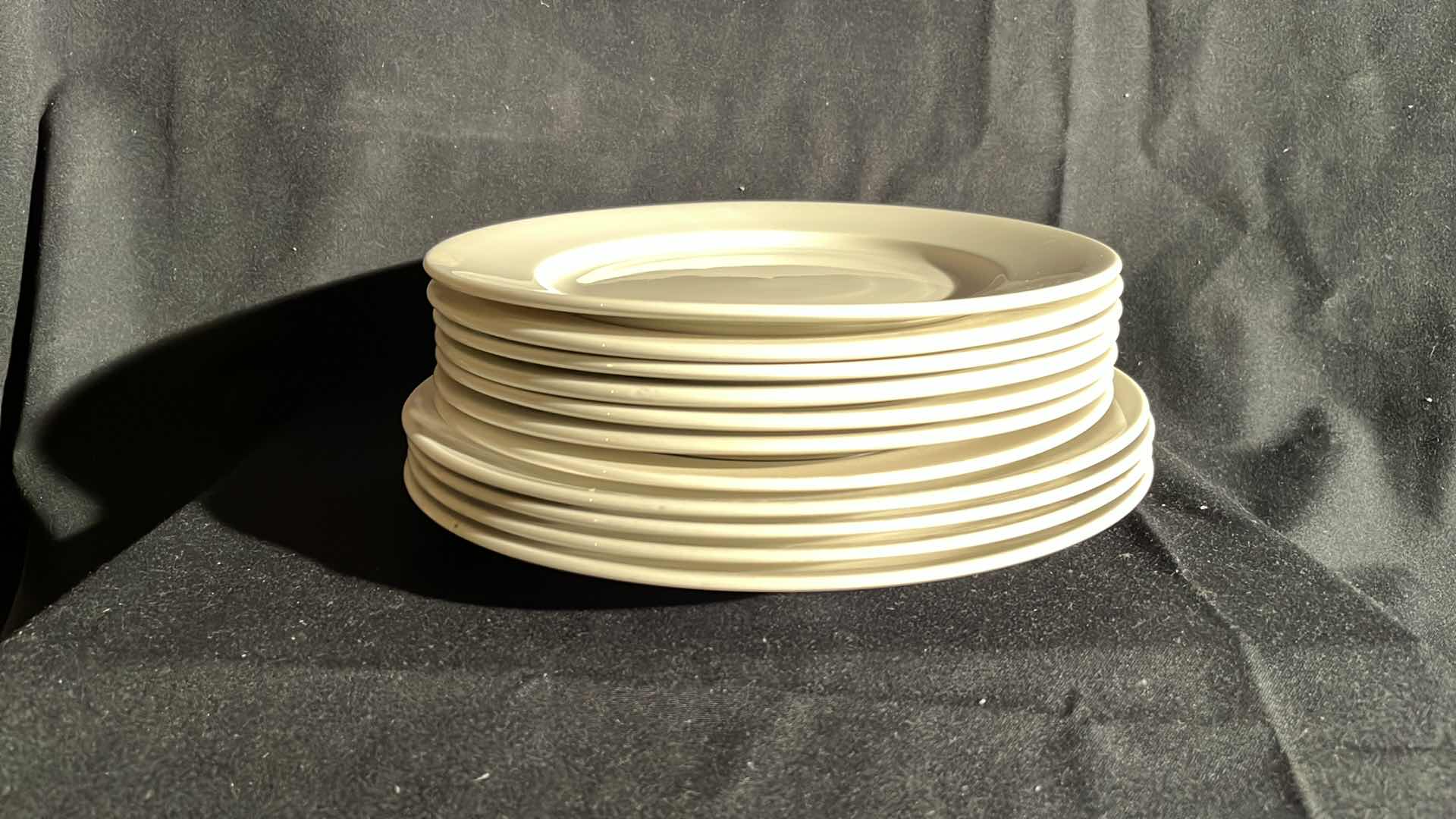 Photo 2 of WHITE PLATES WITH SALAD BOWL SET (13)