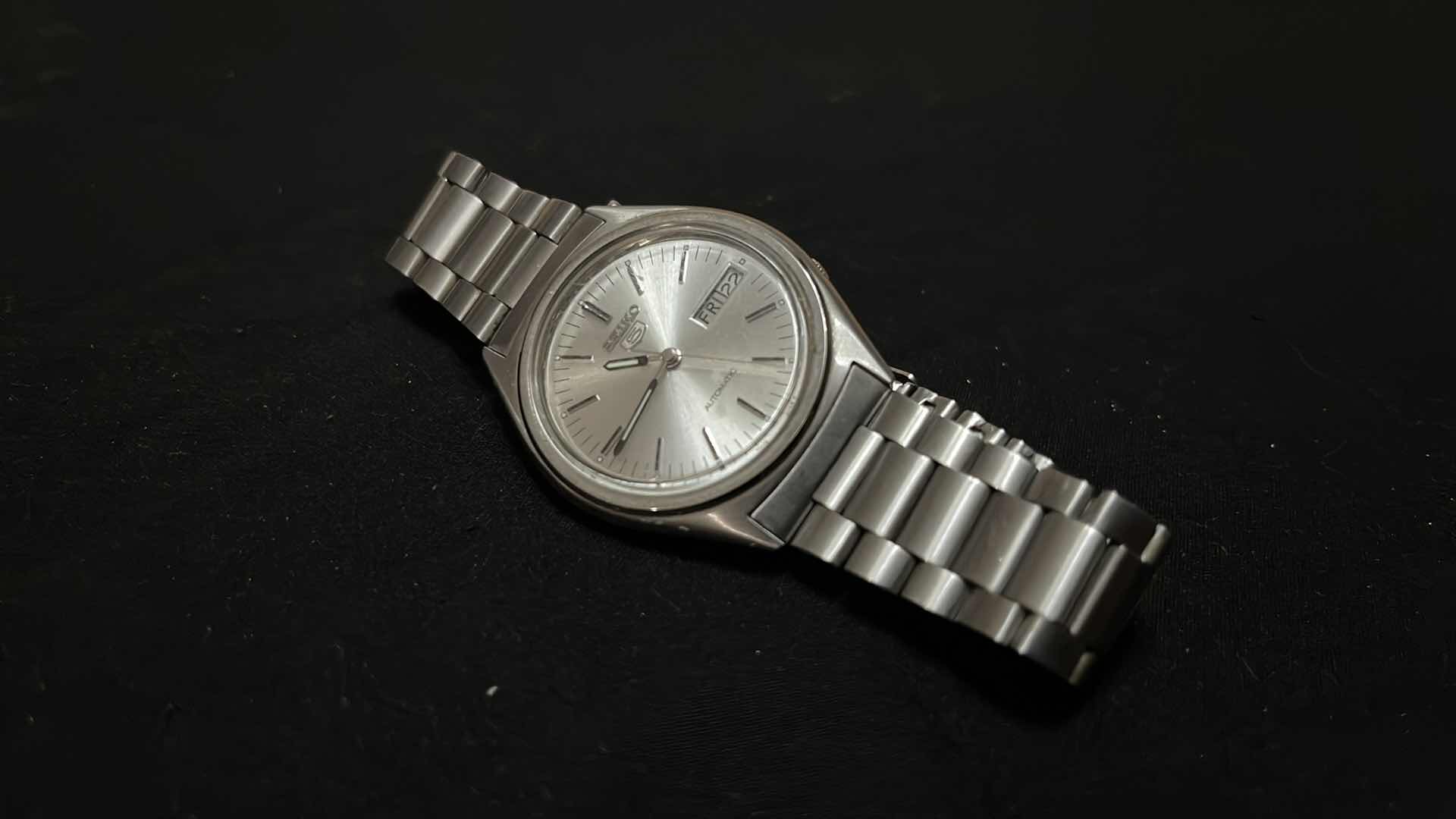 Photo 1 of MENS SEIKO WATCH