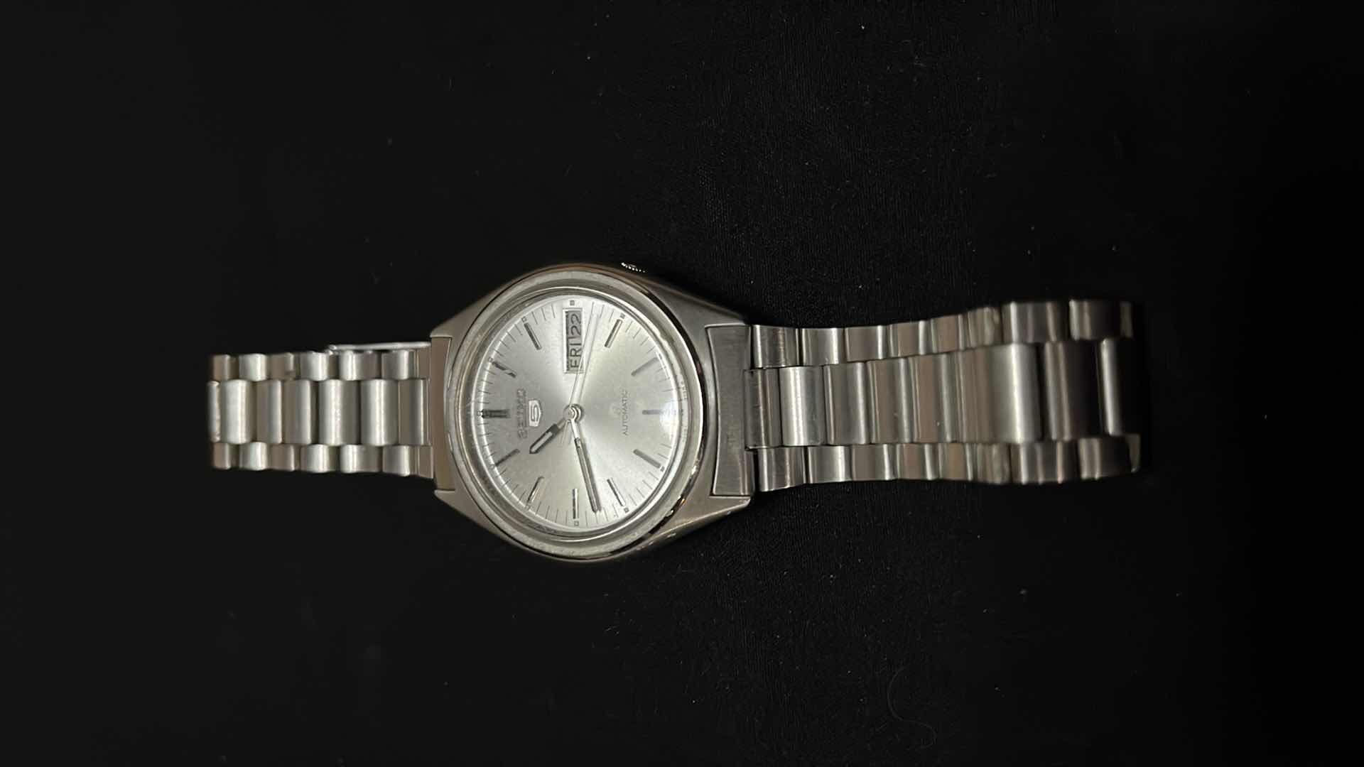 Photo 2 of MENS SEIKO WATCH