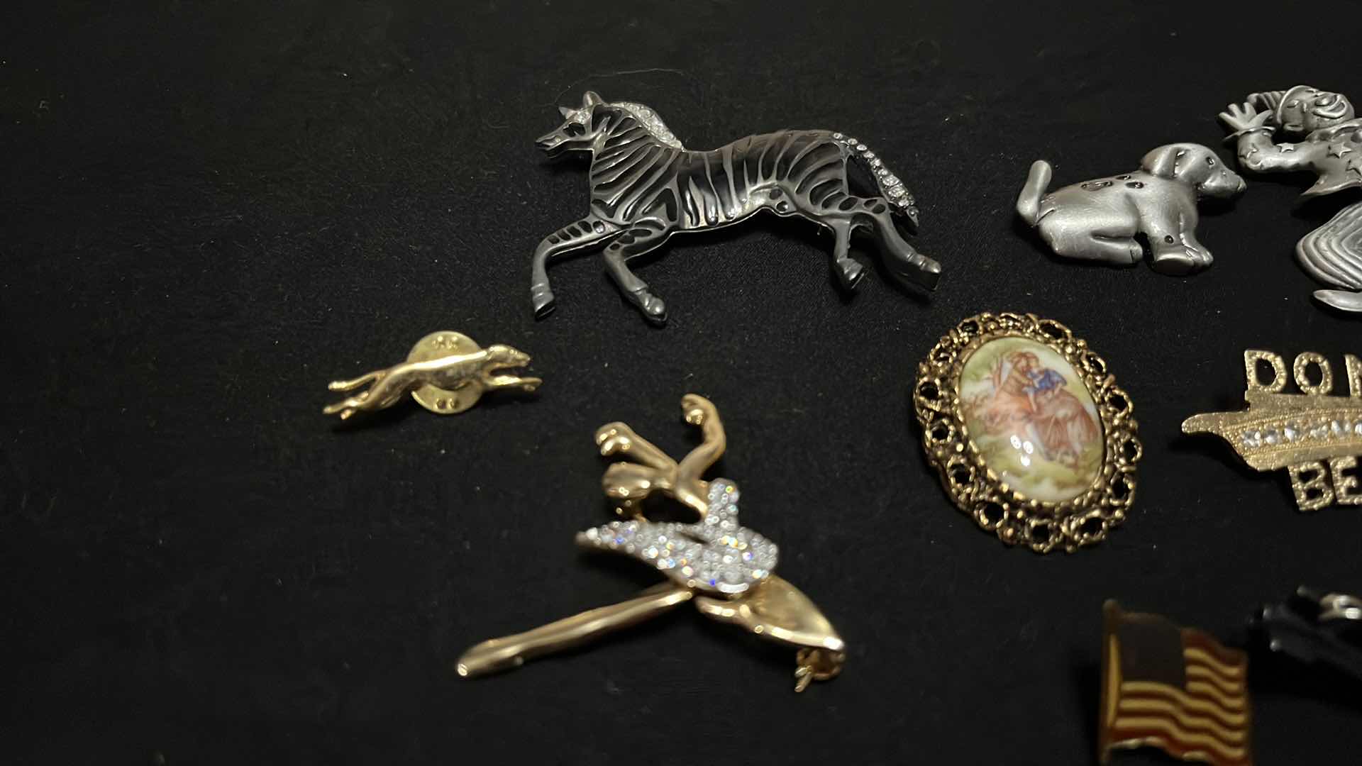 Photo 2 of BROOCHES, PINS, TIE PINS 24-PCS