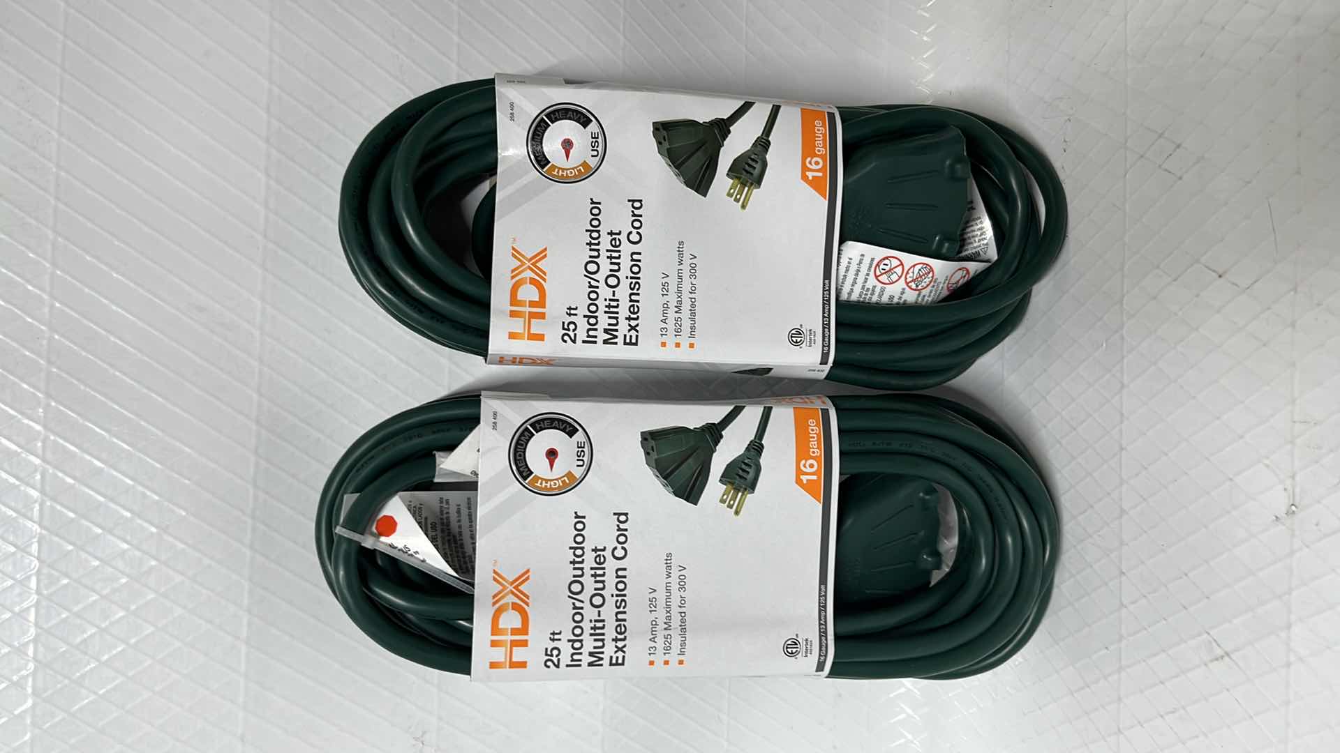 Photo 1 of NEW 2- HDX 25 FT INDOOR/OUTDOOR MULTI-OUTLET EXTENSION CORD, 16 GAUGE