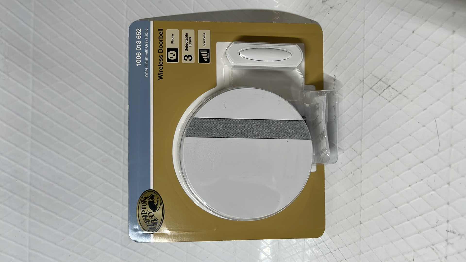 Photo 1 of NEW HAMPTON BAY WIRELESS DOORBELL, WHITE FINISH/GRAY FABRIC (HB-7315-00)