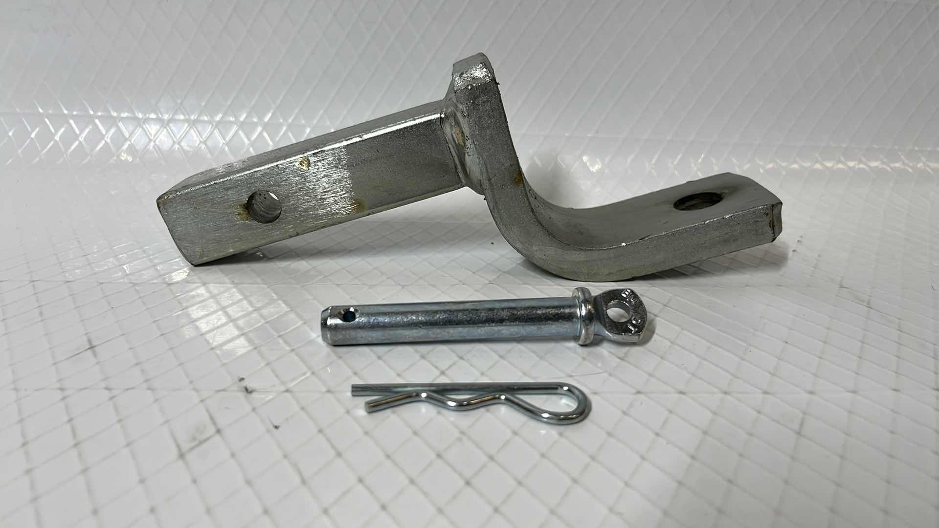 Photo 2 of DRAW-TITE ZINC DRAWBAR KIT, GROSS WT 2000LB TONGUE WT 200LB (3593)