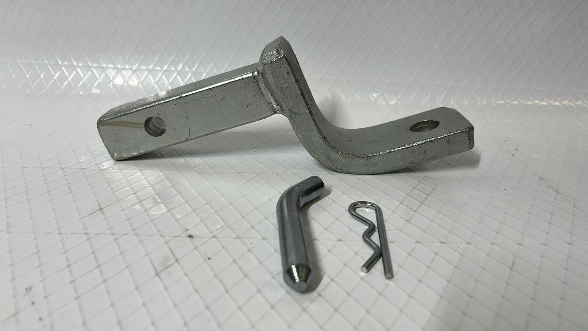 Photo 2 of DRAW-TITE ZINC DRAWBAR KIT, GROSS WT 2000LB TONGUE WT 200LB (3593)