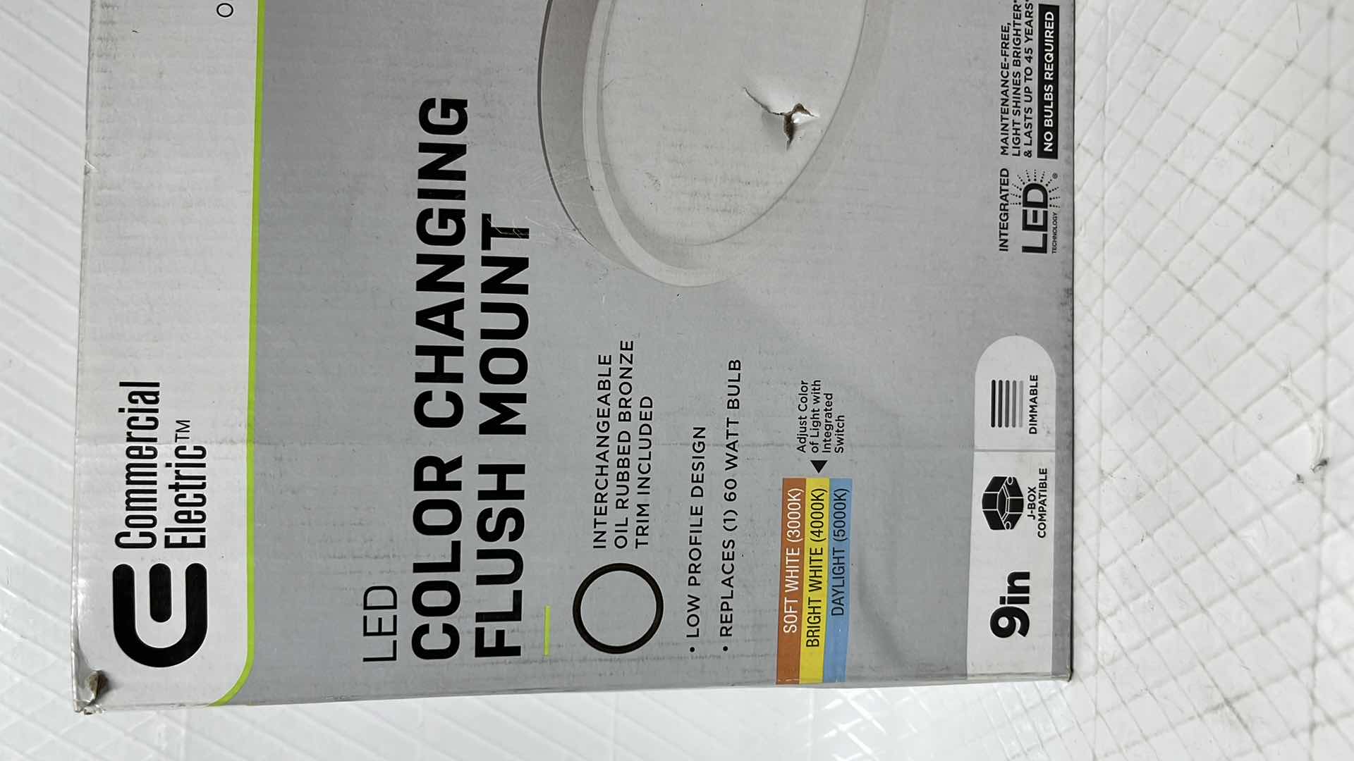 Photo 2 of COMMERCIAL ELECTRIC 9” LED COLOR CHANGING FLUSH MOUNT W INTERCHANGEABLE WHITE OR OIL RUBBED BRONZE TRIM (1005 682 971)