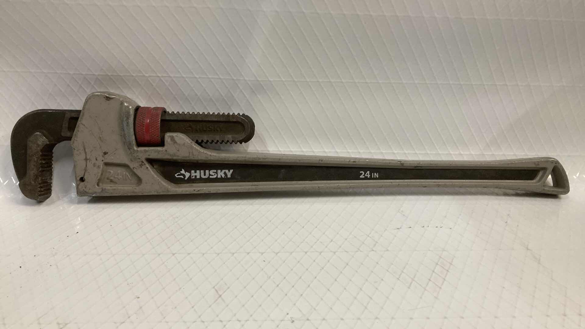 Photo 2 of HUSKY 24” PIPE WRENCH