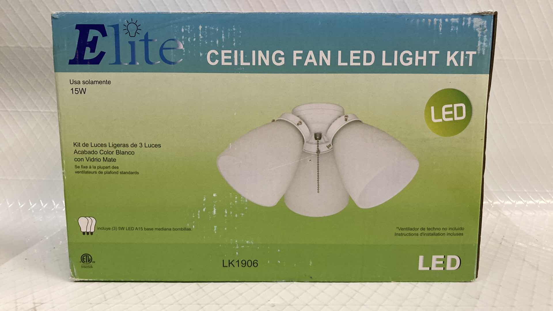 Photo 2 of ELITE 3 LED LIGHT CLUSTER CEILING FAN KIT MODEL LK1906 (2)