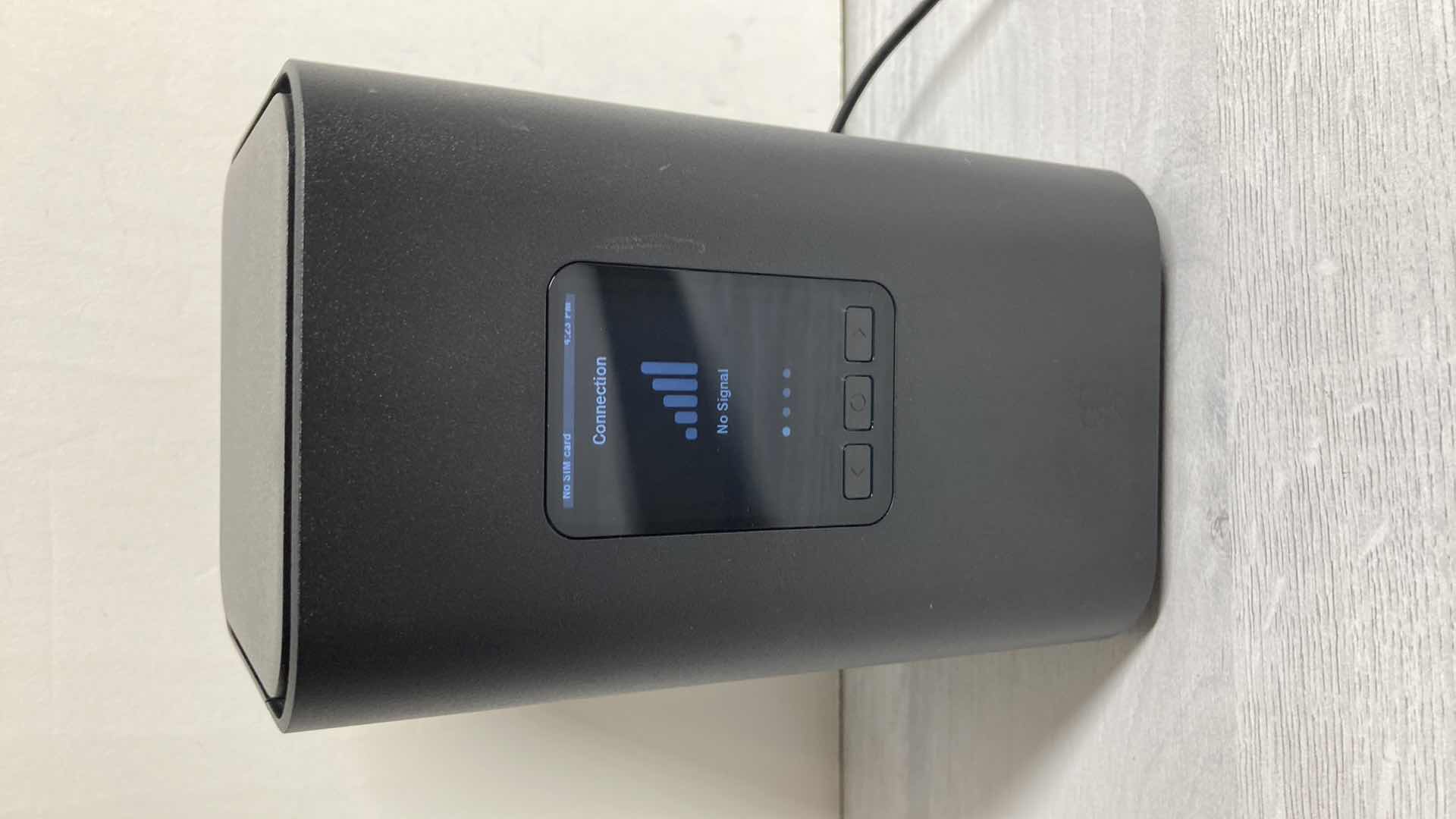 Photo 1 of T-MOBILE 5G HOTSPOT MODEL KVD21