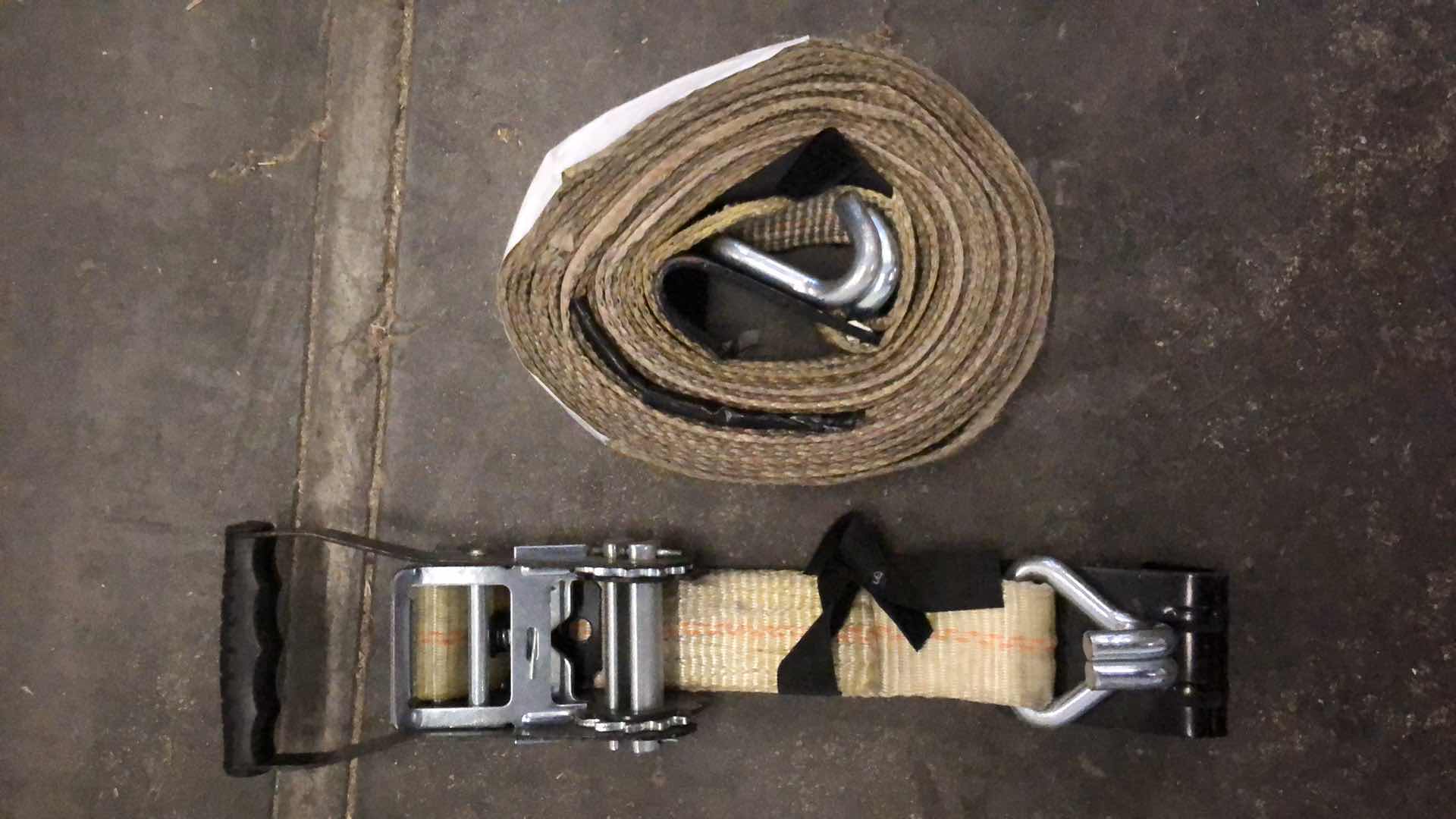 Photo 1 of HUSKY HEAVY DUTY RATCHET STRAP