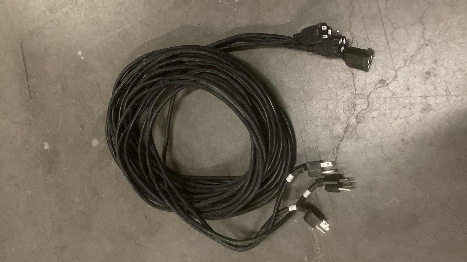 Photo 1 of BLACK 25FT EXTENSION CORDS (3)