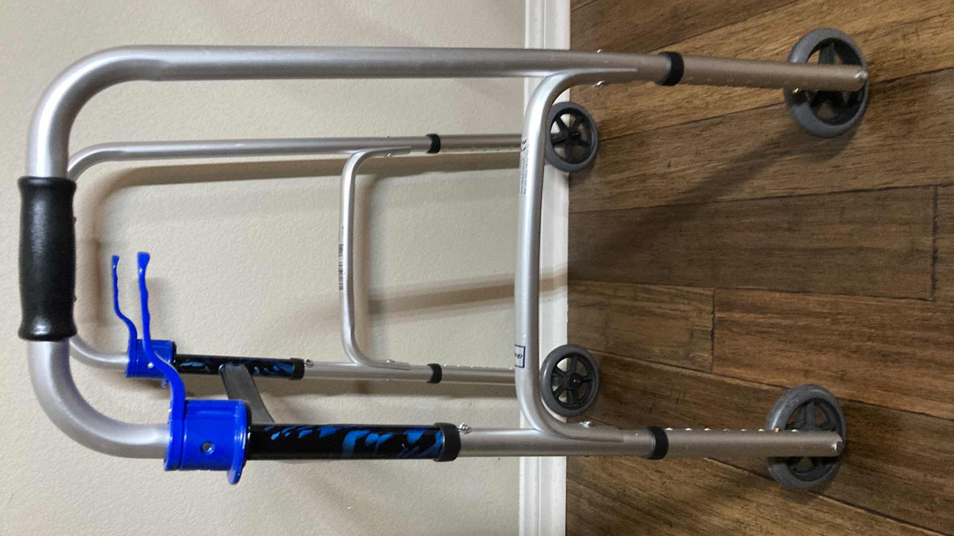 Photo 4 of NEW DRIVE DELUXE TRIGGER RELEASE BLUE FLAME 350LB CAP FOLDING WALKER W ATTACHMENTS