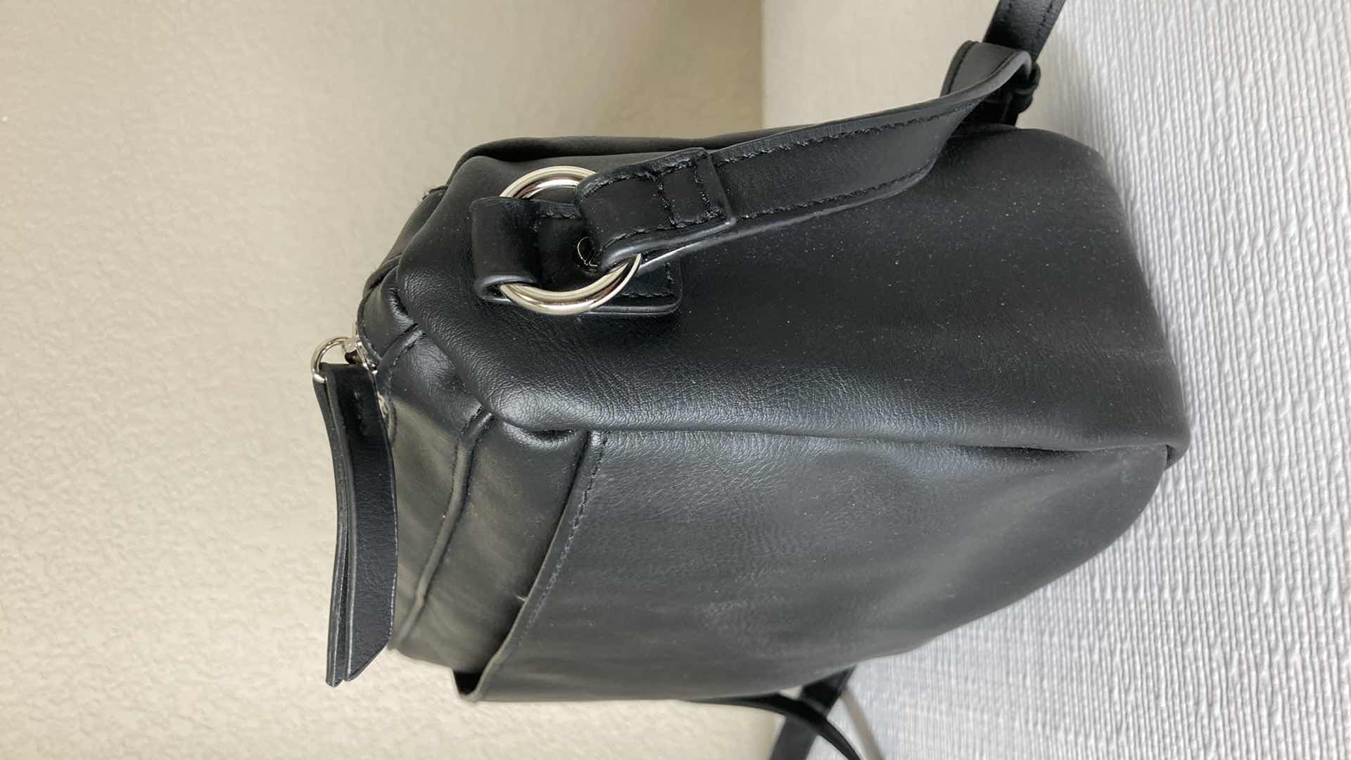 Photo 5 of JONES NEW YORK SIGNATURE BLACK LEATHER HANDBAG