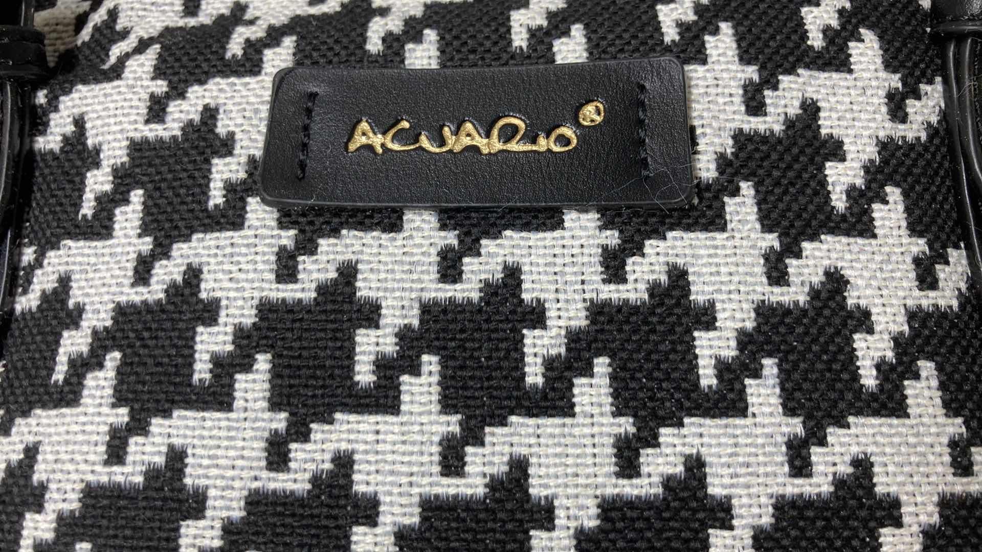 Photo 5 of NEW ACUARIO BLACK/WHITE HOUNDSTOOTH WOVEN PURSE