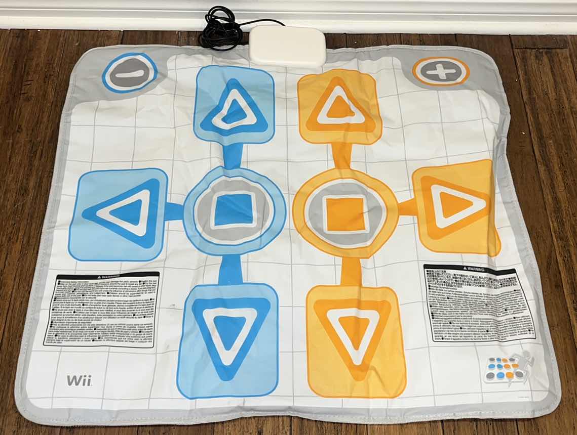 Photo 1 of BANDAI NAMCO GAMES WII ACTIVE LIFE EXTREME CHALLENGE MAT