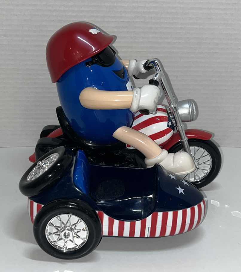 Photo 2 of M&M’S RED WHITE & BLUE MOTORCYCLE CANDY DISPENSER