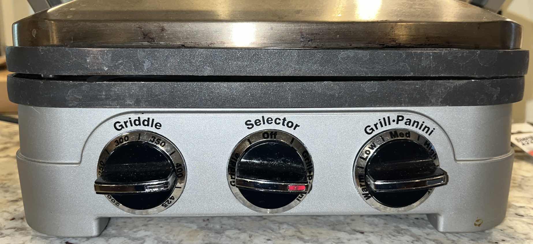 Photo 2 of CUISINART GRIDDLER/CREPIERE, MODEL GR-4N (TK)