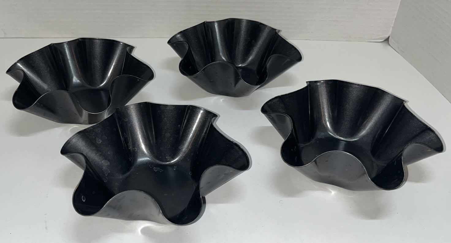 Photo 6 of MINI 12 CT CUPCAKE PANS (3), 6 CT LARGE MUFFIN PAN, 8” X 4” LOAF PANS (2), TOSTADA TINS (4)