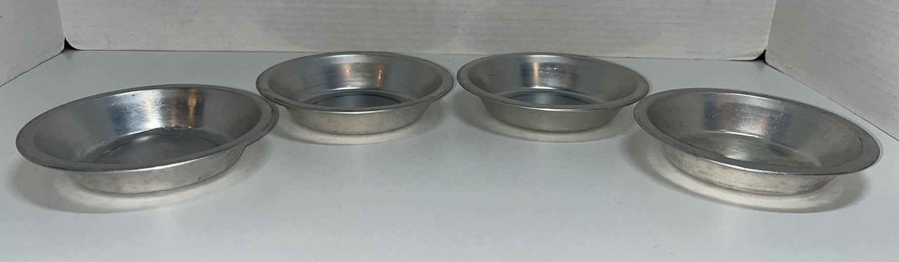 Photo 3 of ALUMINUM 12 CT MINI CUPCAKE PAN, 4.25” MINI PIE PANS (4) & WIRE COOLING RACKS (3)