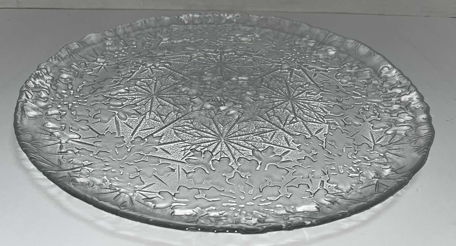 Photo 2 of 13” GLASS CHRISTMAS ROUND SERVING PLATTERS (2 SNOWFLAKE, 1 CHRISTMAS TREE)