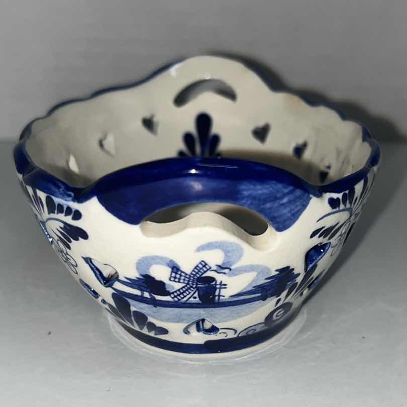 Photo 3 of DELFT HOLLAND HAND PAINTED SMALL PORCELAIN TRINKET BOWL 3.5” X 5” & H3.25” PITCHER (2)