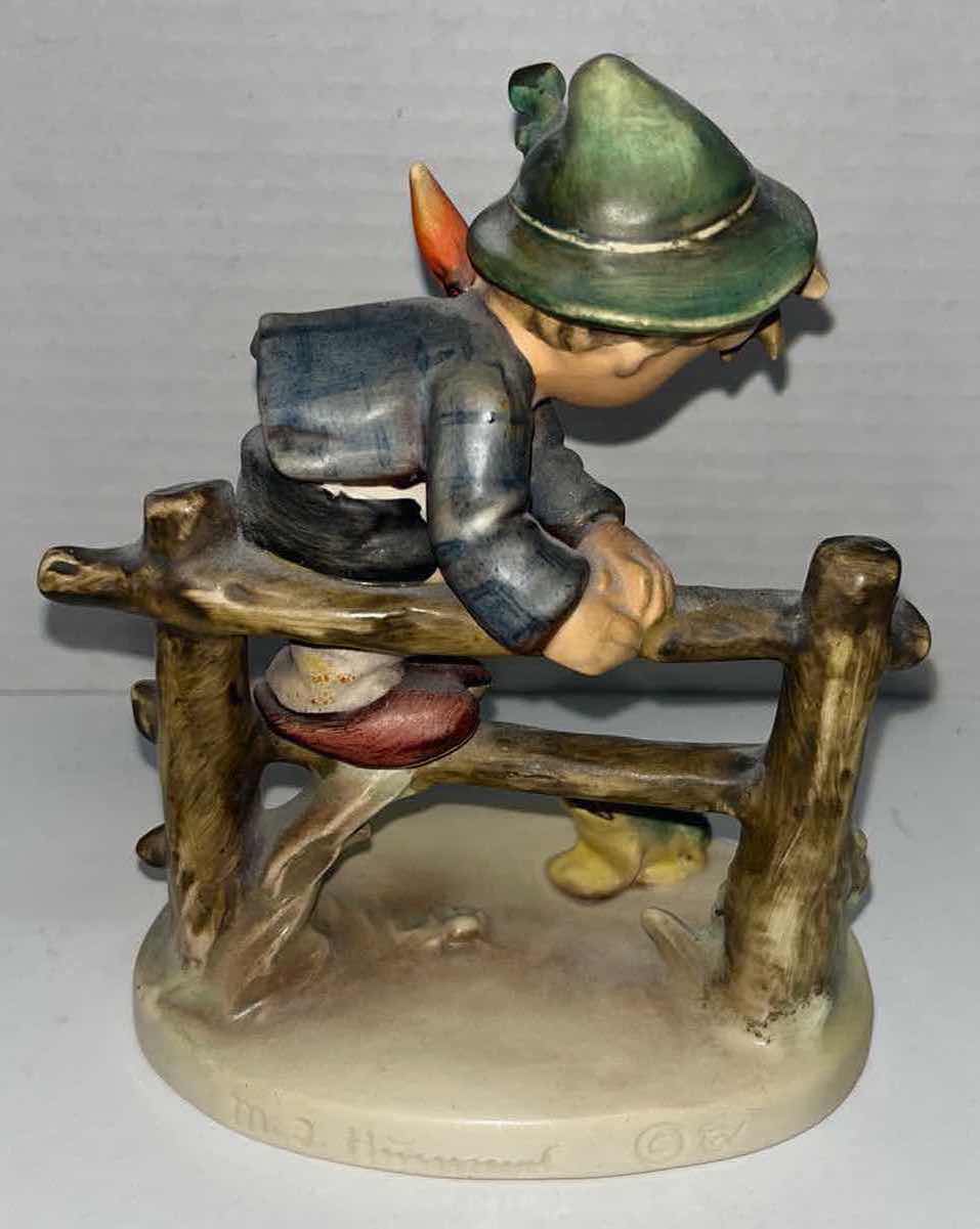 Photo 3 of 1948 GOEBEL HUMMEL #201 “RETREAT TO SAFETY” PORCELAIN FIGURINE 4”, MADE IN GERMANY